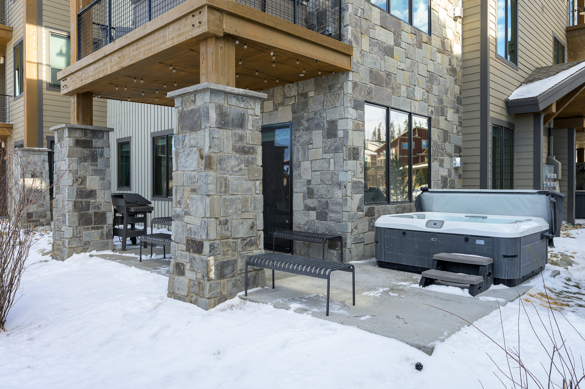  Fully Furnished Luxury Condo in Grand Park - 物件實景