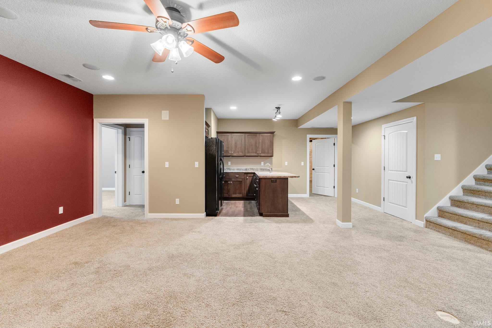 Fort Wayne, Indiana, 46825-7408, United States, 4 Bedrooms Bedrooms, ,5 BathroomsBathrooms,Residential,For Sale,1975267