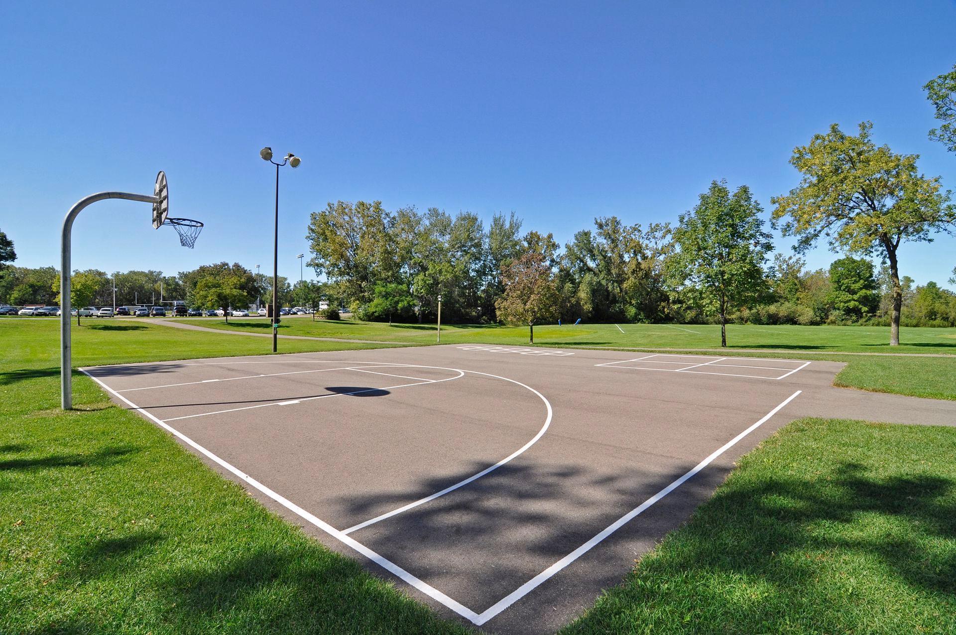 Golden Valley, Minnesota, 55416, United States, 2 Bedrooms Bedrooms, ,Residential,For Sale,1970516