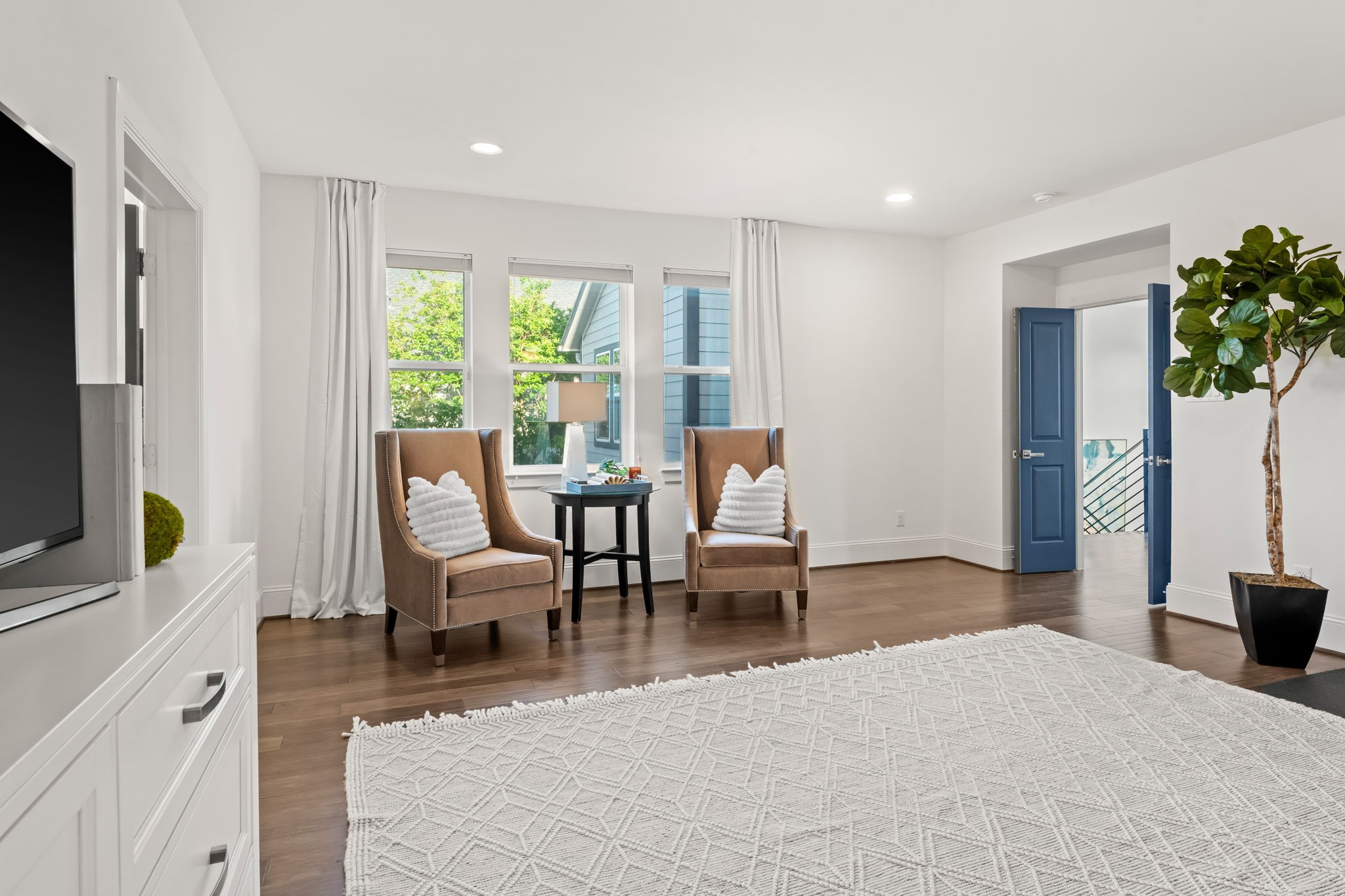  4534 Mimosa Drive - 物件實景