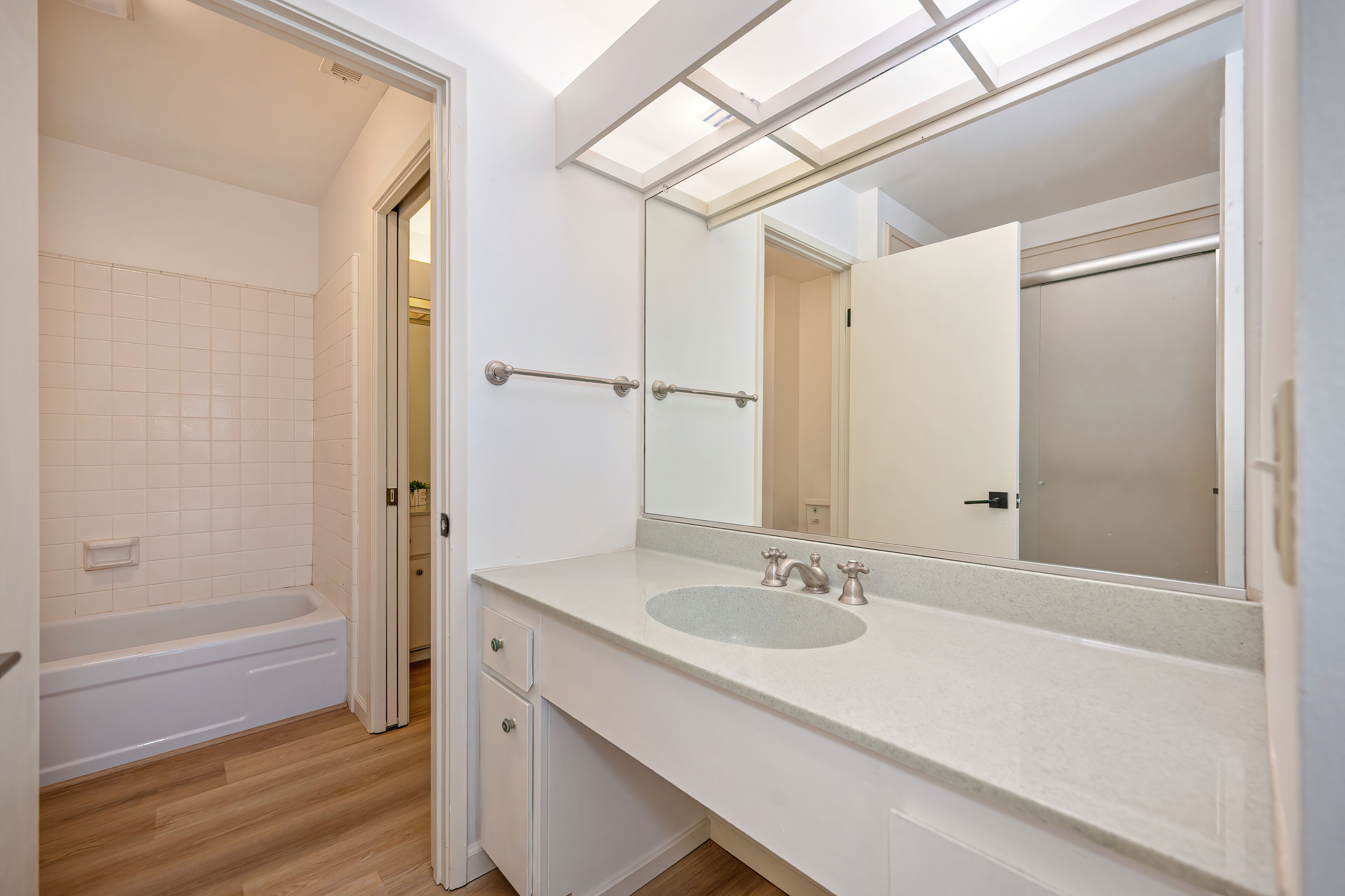  891 Woodside Lane East #2, Sacramento, CA 95825 - 物件實景