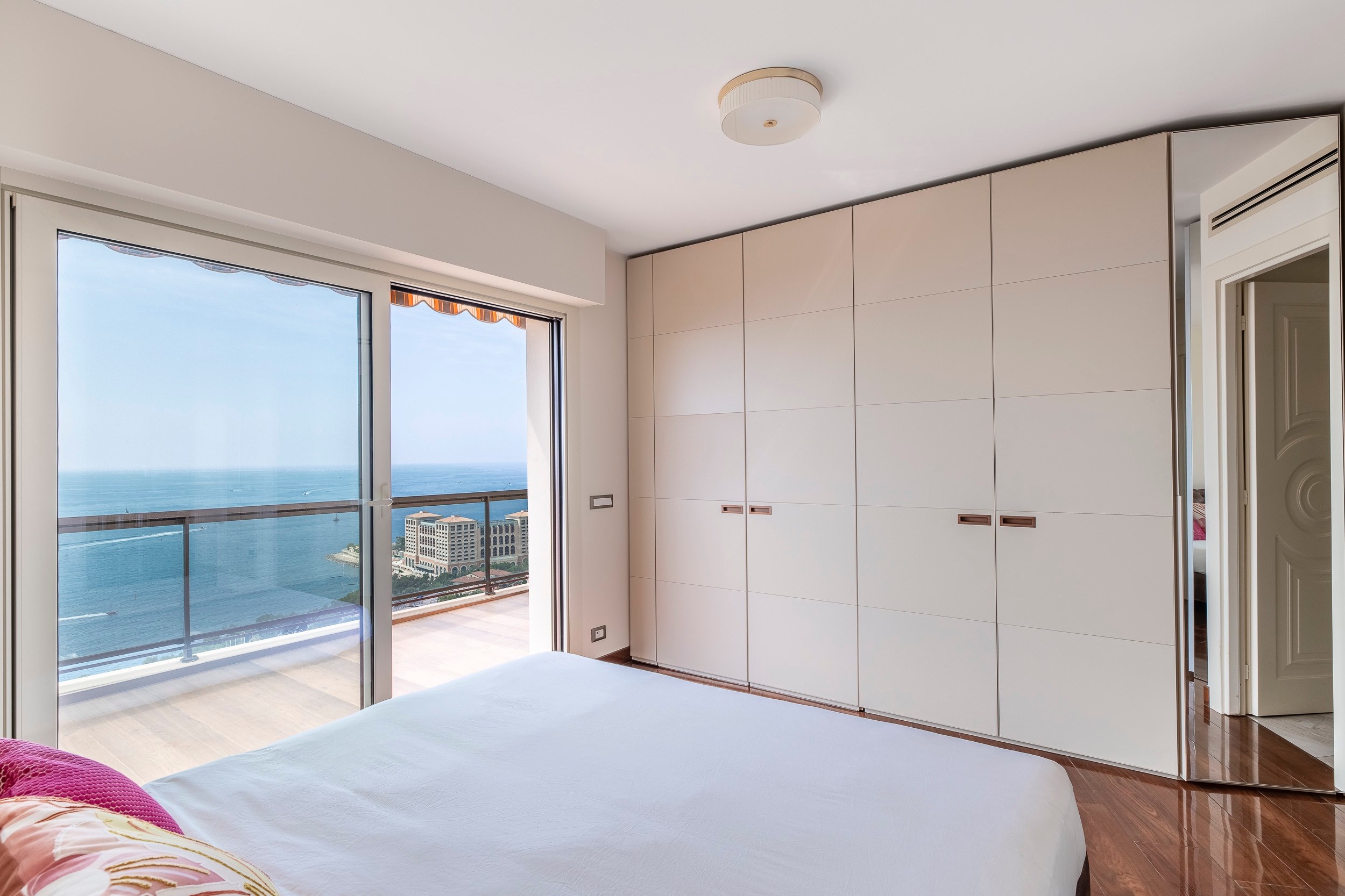  3-Bedroom Duplex Apartment Villa Near Monaco  Exceptional Sea View - 物件實景