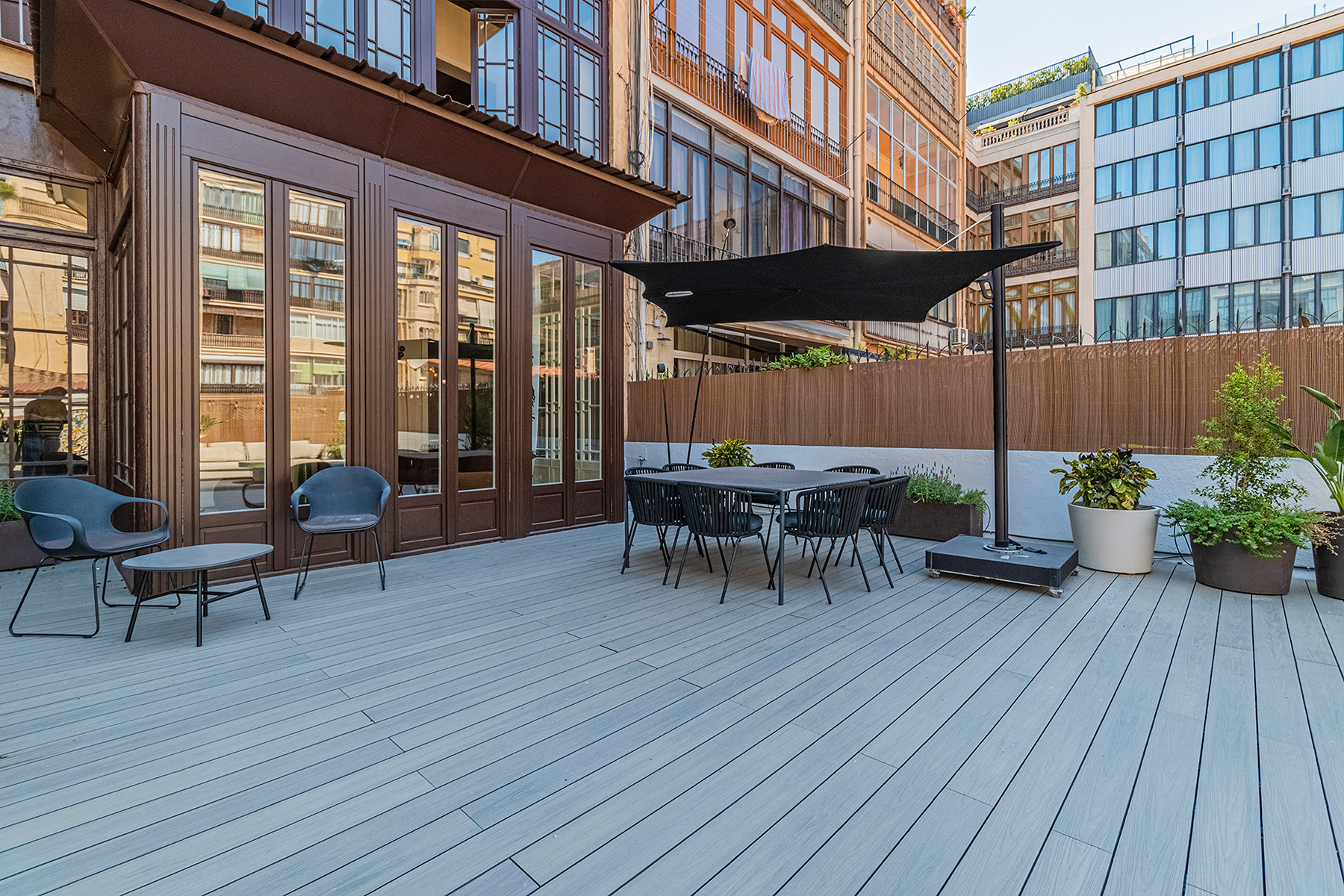  Extraordinary Modernist apartment with private terrace - 物件實景
