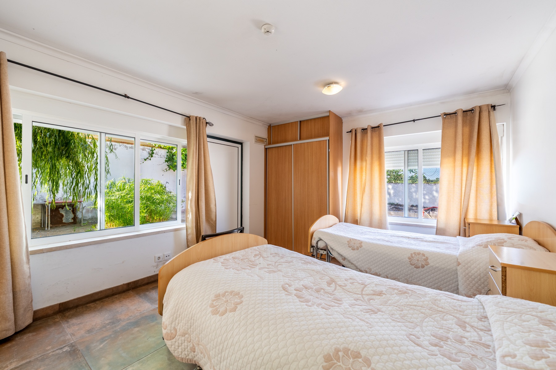  House, 12 bedrooms, for Sale - 物件實景