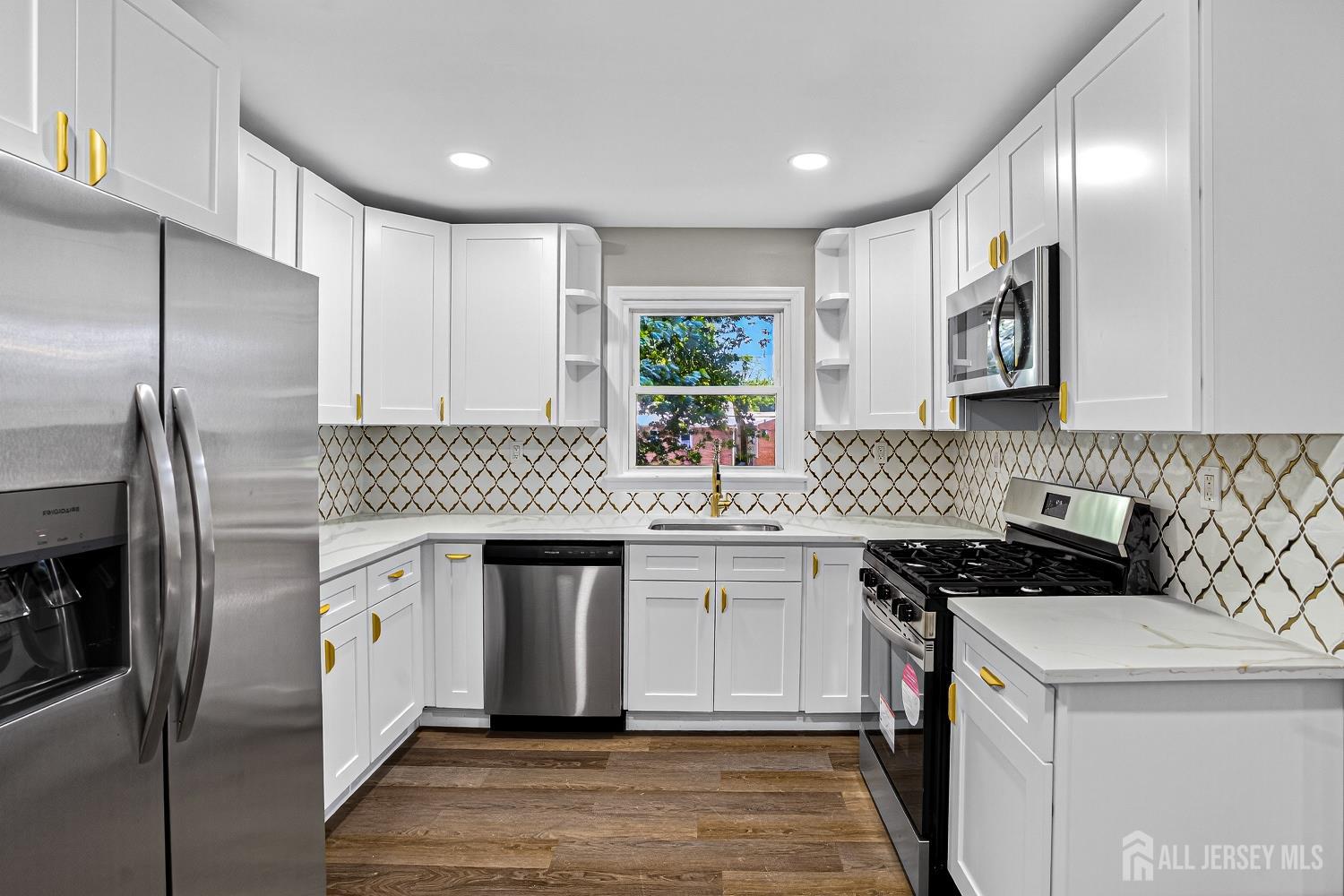 Jamesburg, New Jersey, 08831, United States, 4 Bedrooms Bedrooms, ,3 BathroomsBathrooms,Residential,For Sale,1916202