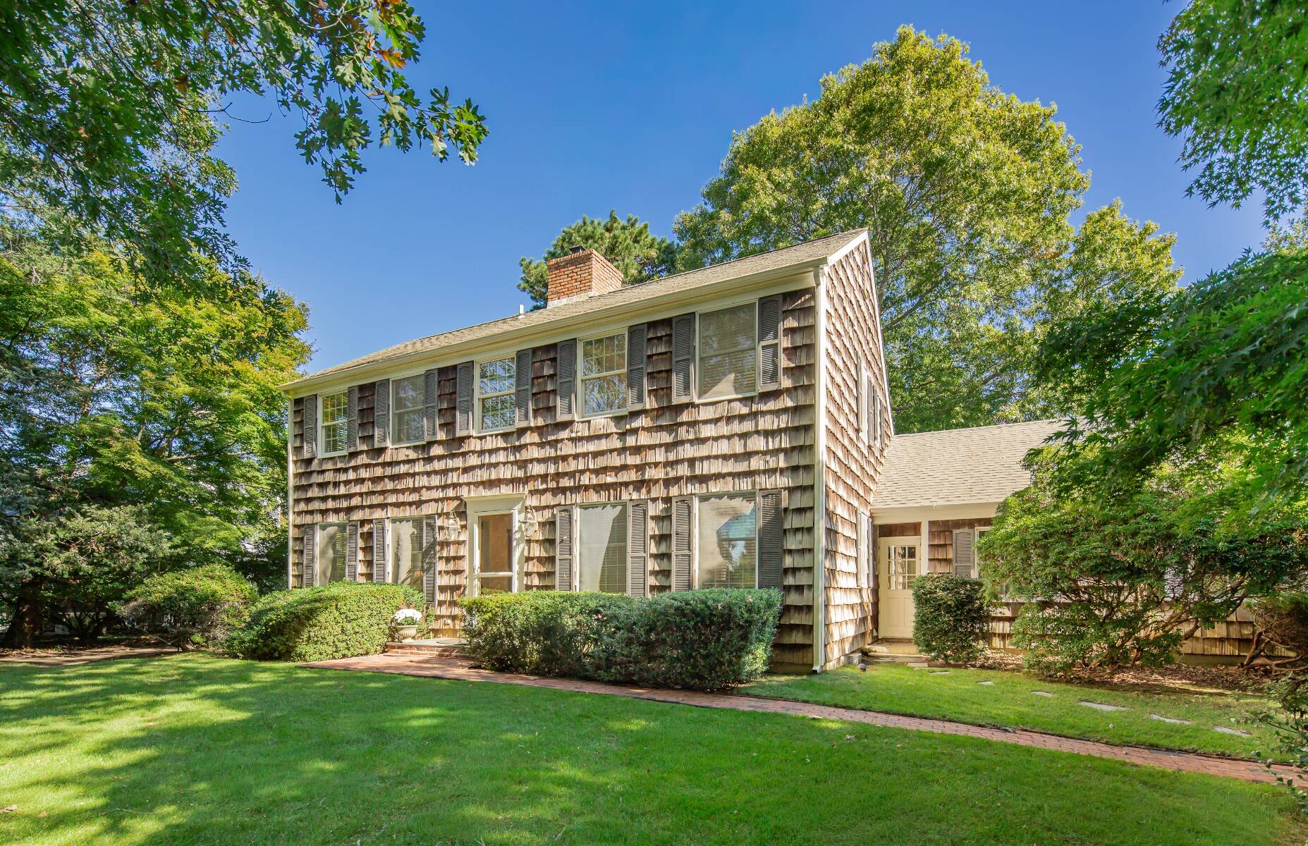  Southampton 4 Bedroom Traditional - Beautifully Landsacaped - 物件實景