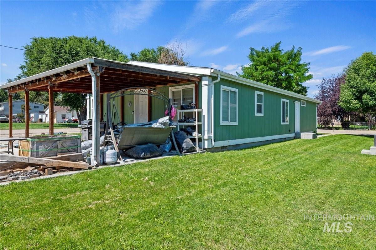 Nampa, Idaho, 83687, United States, 9 Bedrooms Bedrooms, ,6 BathroomsBathrooms,Residential,For Sale,1942286
