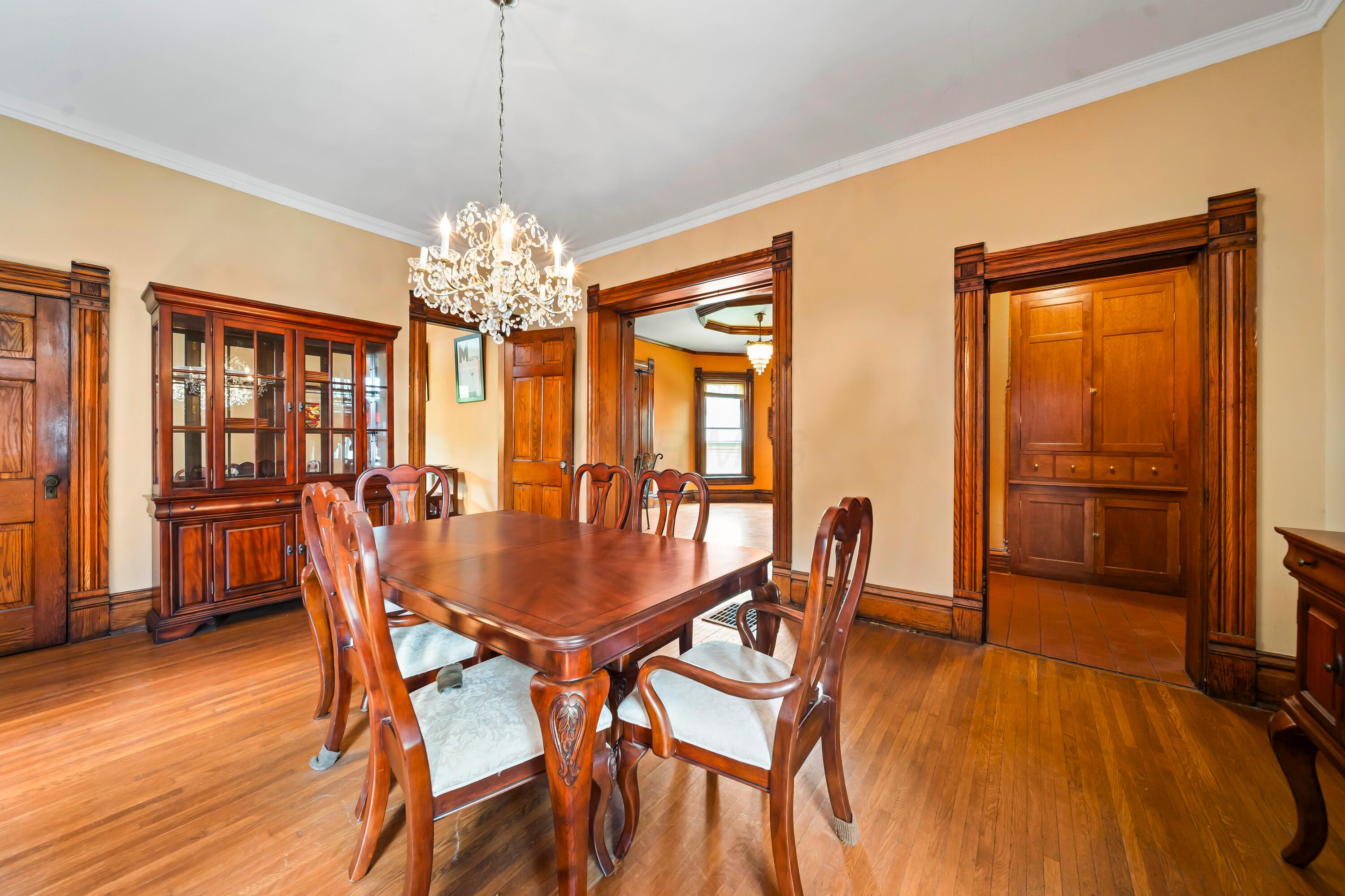 Columbus, Ohio, 43205, United States, 4 Bedrooms Bedrooms, ,3 BathroomsBathrooms,Residential,For Sale,1866885