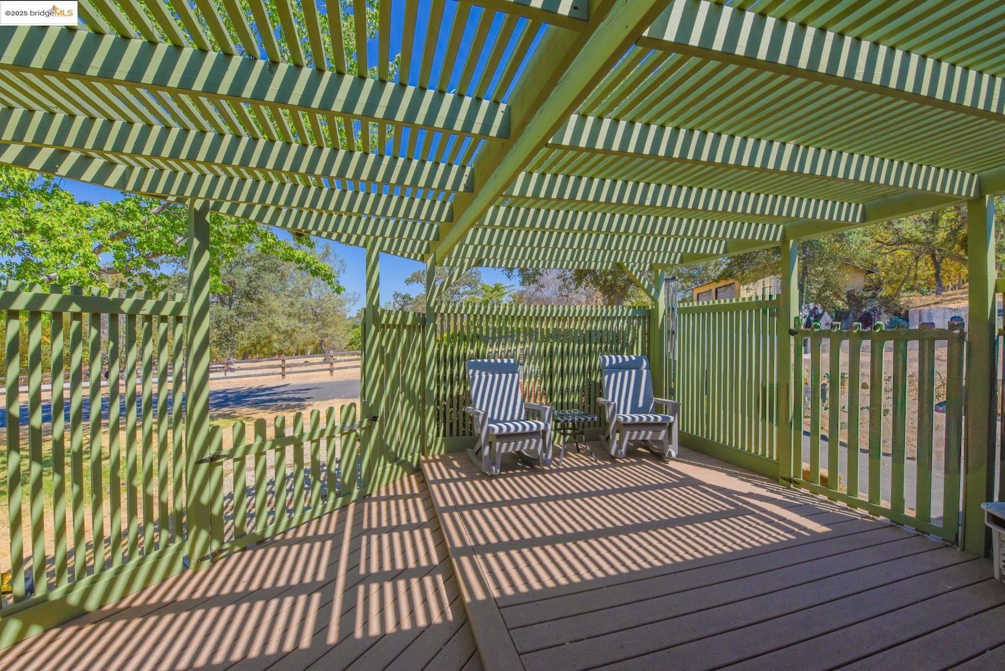 Sonora, California, 95370, United States, 4 Bedrooms Bedrooms, ,2 BathroomsBathrooms,Residential,For Sale,1917180