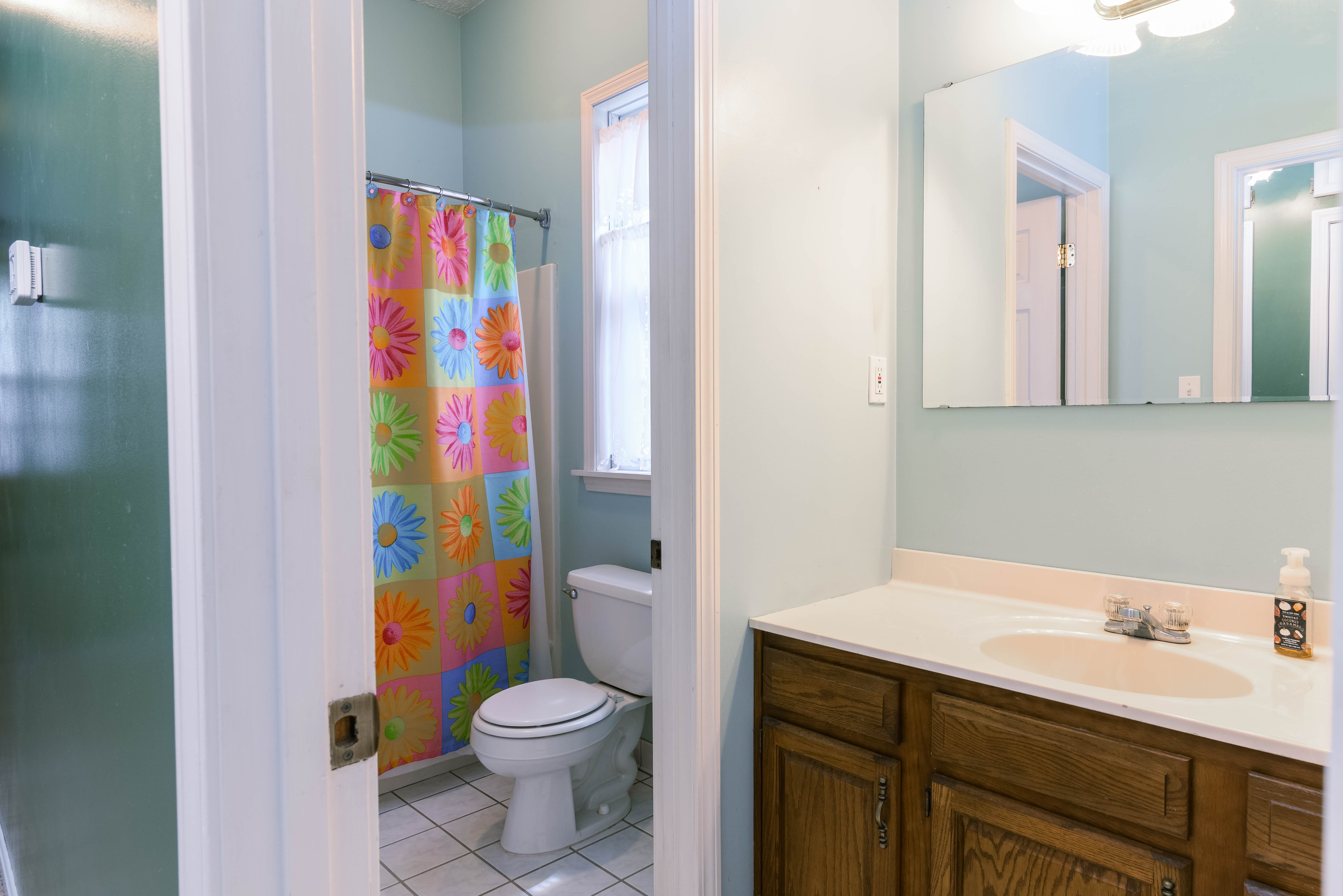 Shepherdsville, Kentucky, 40165, United States, 4 Bedrooms Bedrooms, ,3 BathroomsBathrooms,Residential,For Sale,1923663