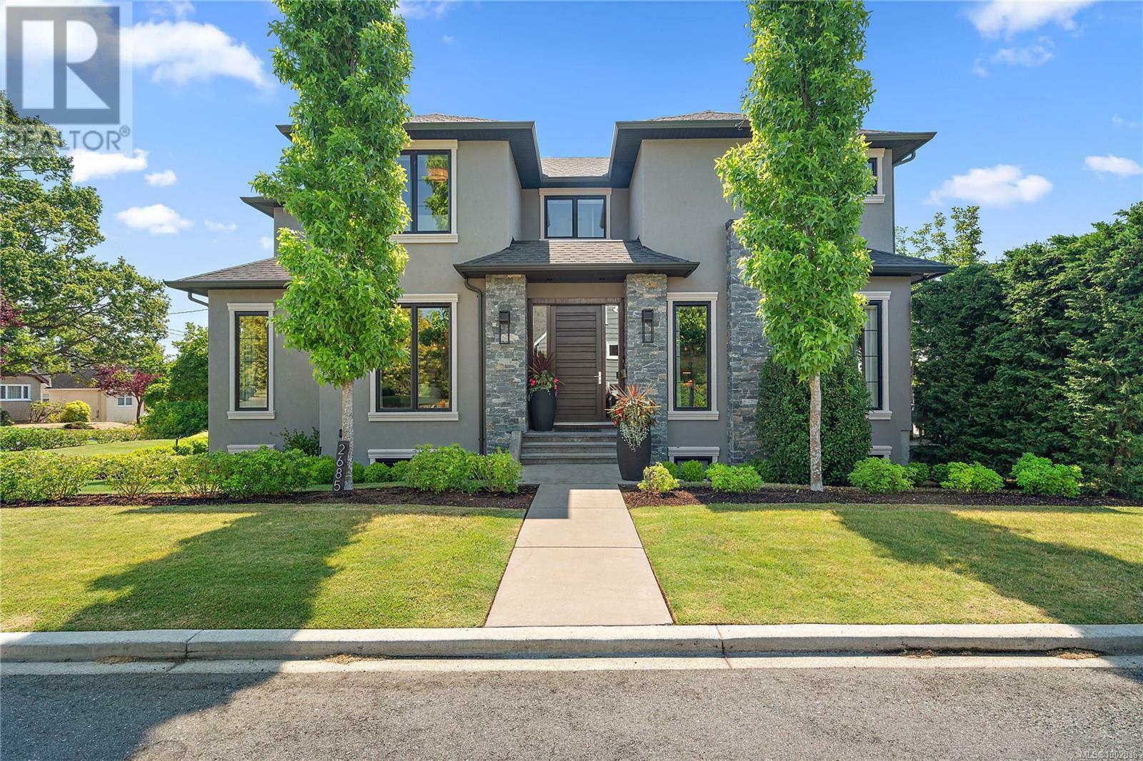 OAK BAY, British Columbia, V8R 3L8, CA, 6 Bedrooms Bedrooms, ,6 BathroomsBathrooms,Residential,For Sale,1874801