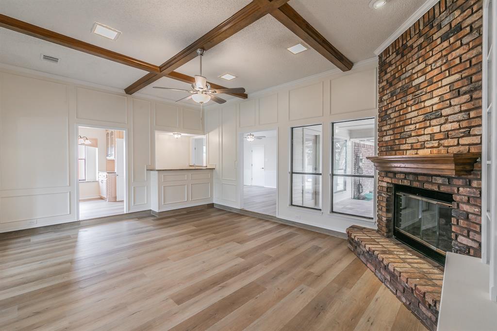 Bedford, Texas, 76021, United States, 3 Bedrooms Bedrooms, ,2 BathroomsBathrooms,Residential,For Sale,1942706