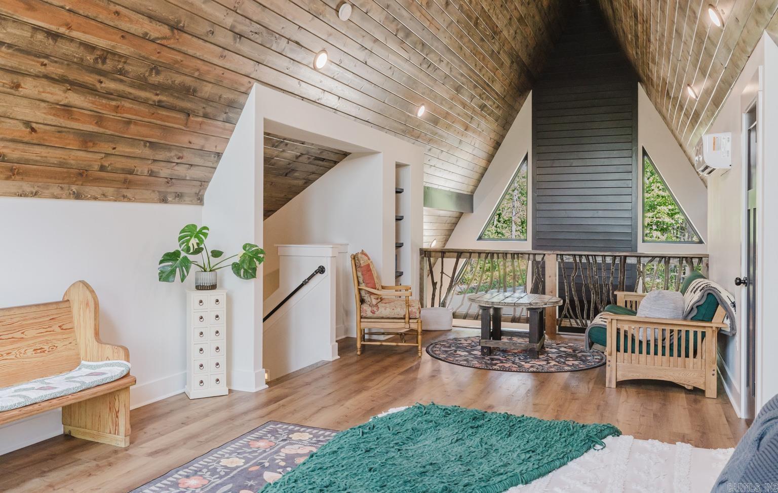 Hot Springs Village, Arkansas, 71909, United States, 3 Bedrooms Bedrooms, ,4 BathroomsBathrooms,Residential,For Sale,1926085