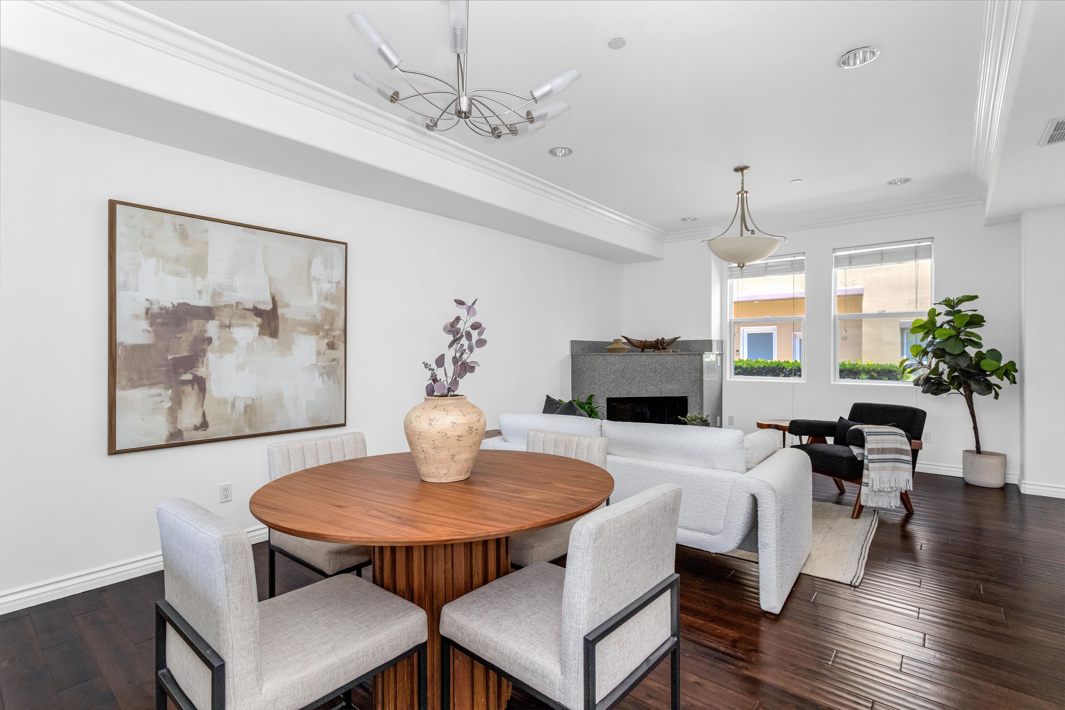  Modern Pasadena Townhome with Private 2-Car Garage - 物件實景