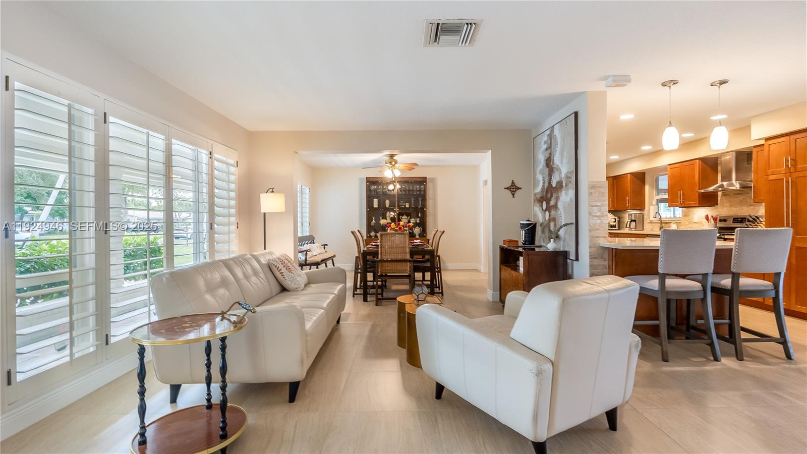 Hollywood, Florida, 33021, United States, 3 Bedrooms Bedrooms, ,2 BathroomsBathrooms,Residential,For Sale,2001683