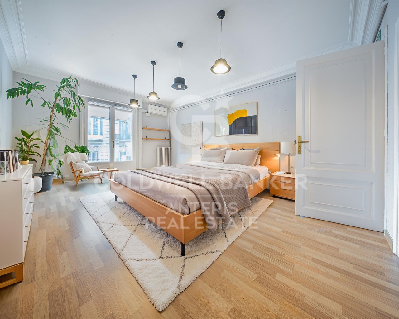 Barcelona, Catalonia, ES, 6 Bedrooms Bedrooms, ,3 BathroomsBathrooms,Residential,For Sale,1907605