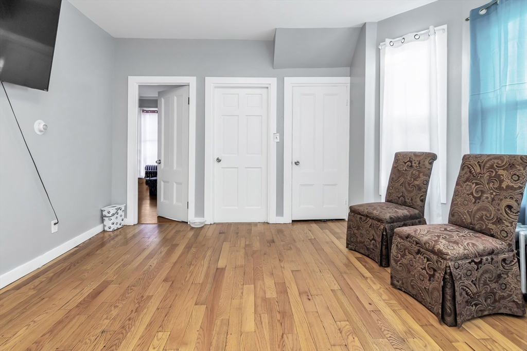 Lawrence, Massachusetts, 01841, United States, 7 Bedrooms Bedrooms, ,2 BathroomsBathrooms,Residential,For Sale,2005488