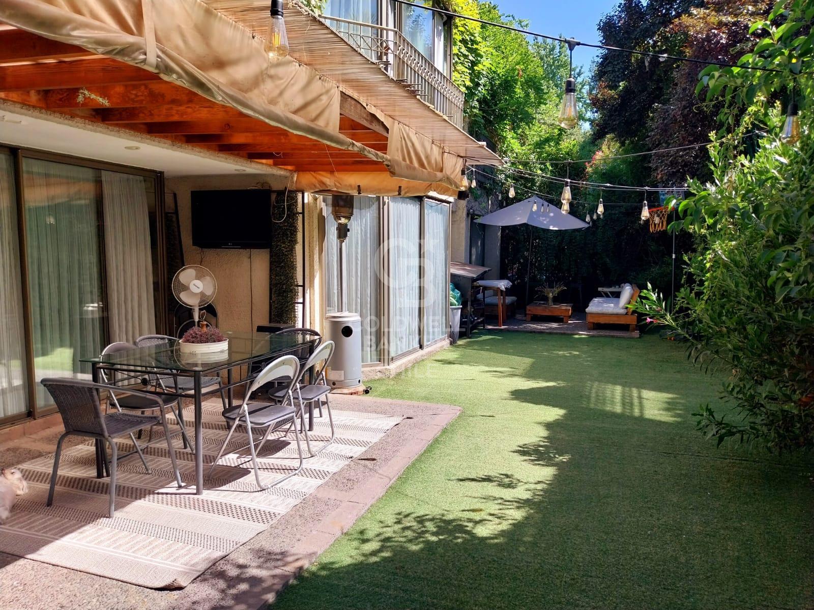 La Reina, Chile, 5 Bedrooms Bedrooms, ,4 BathroomsBathrooms,Residential,For Sale,1728791