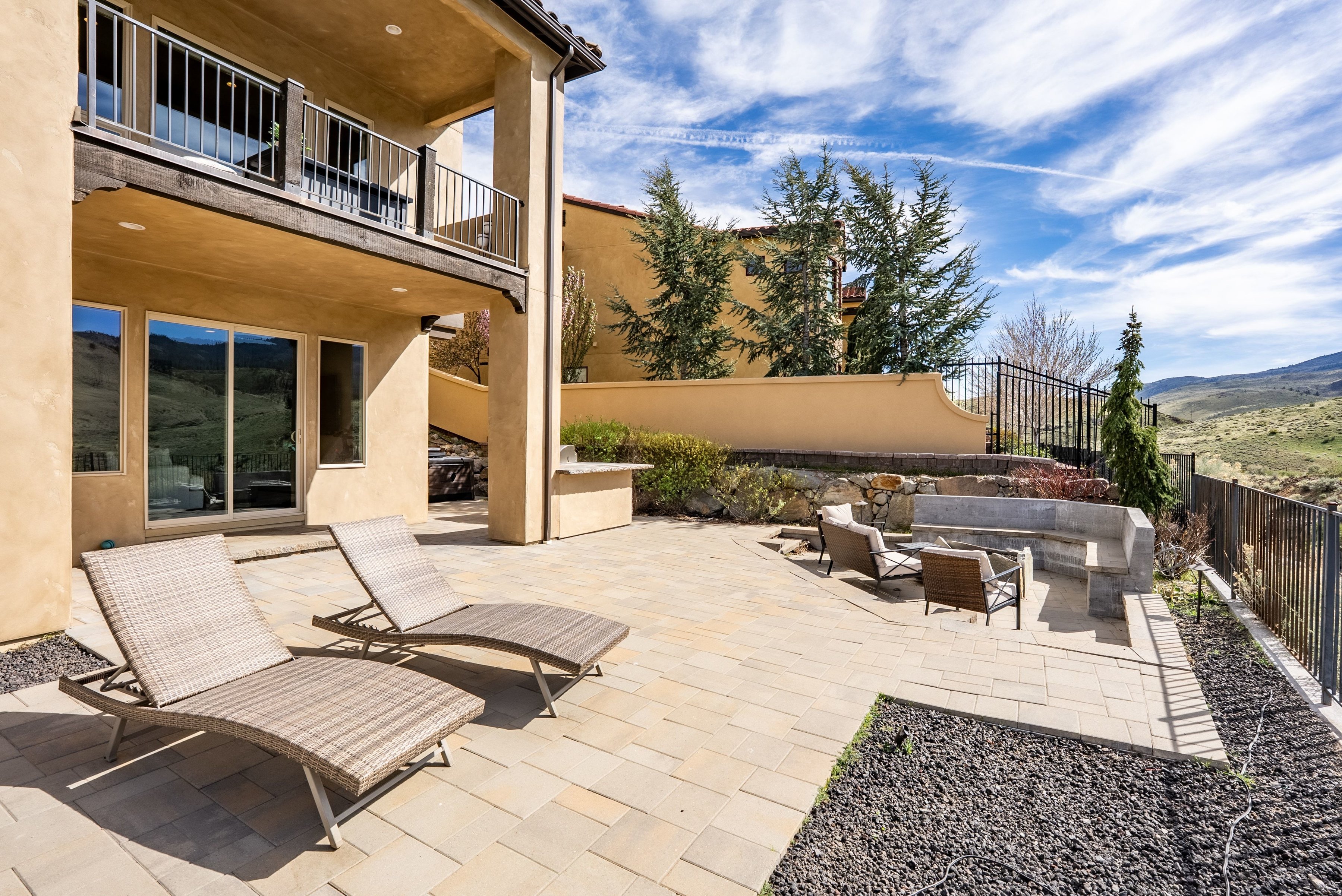  Luxurious Modern Farmhouse with Breathtaking Views - 物件實景