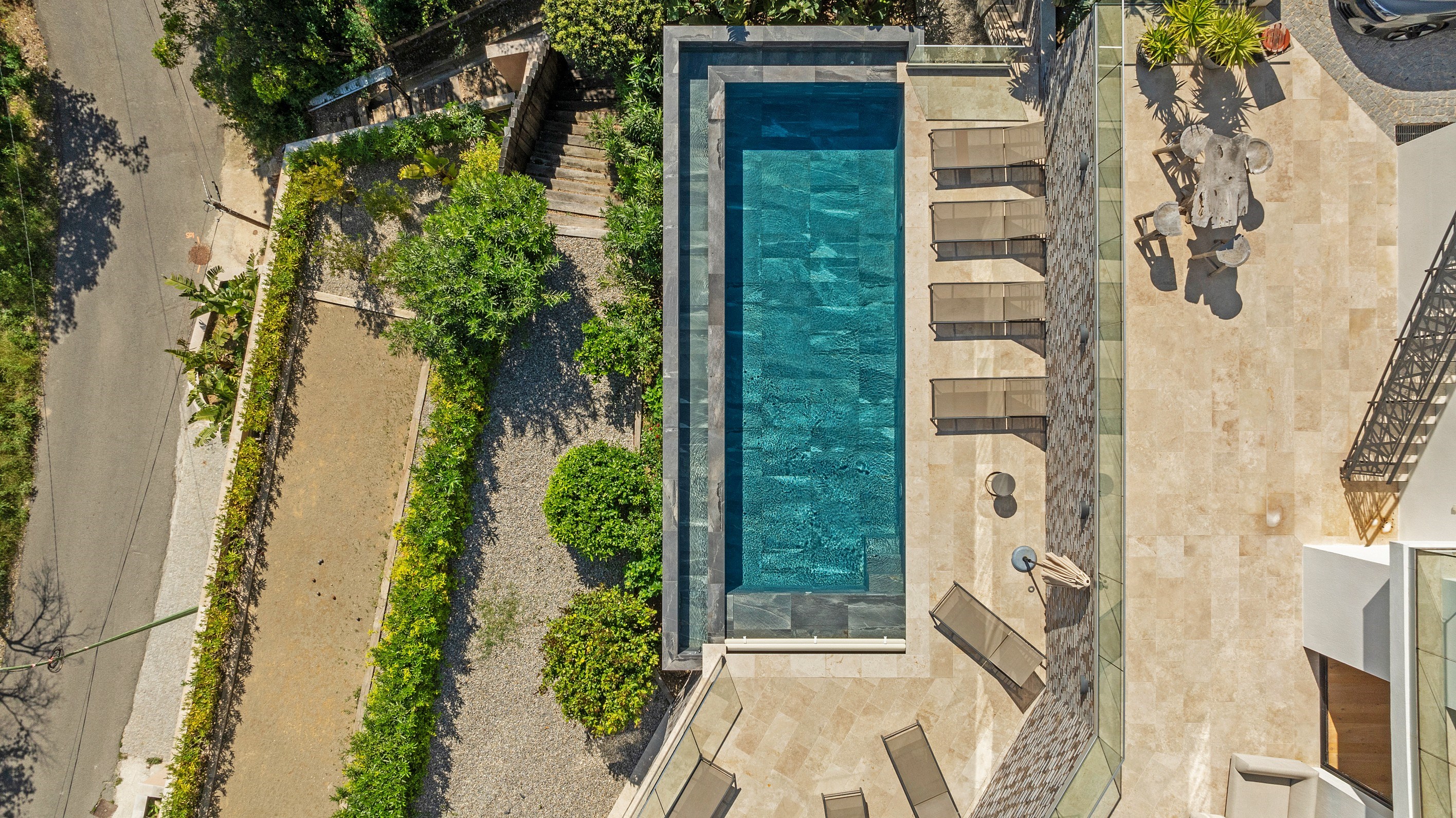  Les Issambres: contemporary villa with pool and sea view, sole agent - 物件實景
