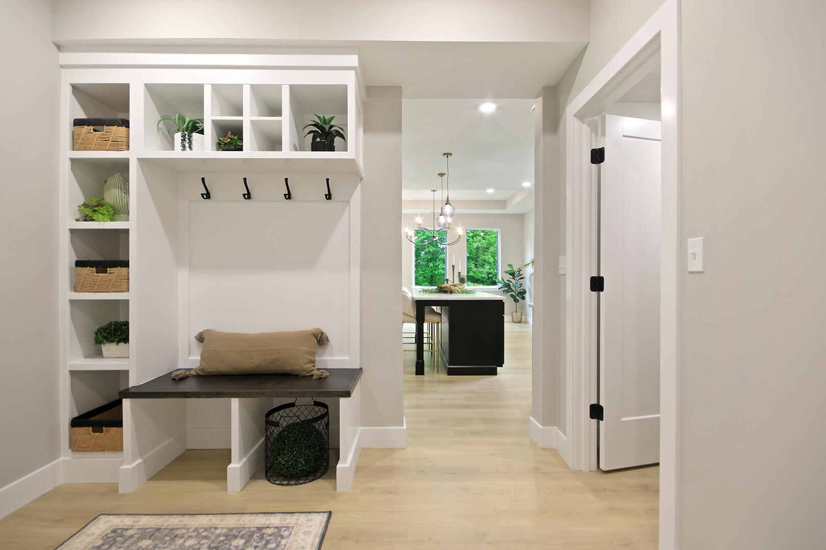 COLUMBIA, Missouri, 65202, United States, 4 Bedrooms Bedrooms, ,3 BathroomsBathrooms,Residential,For Sale,2008835