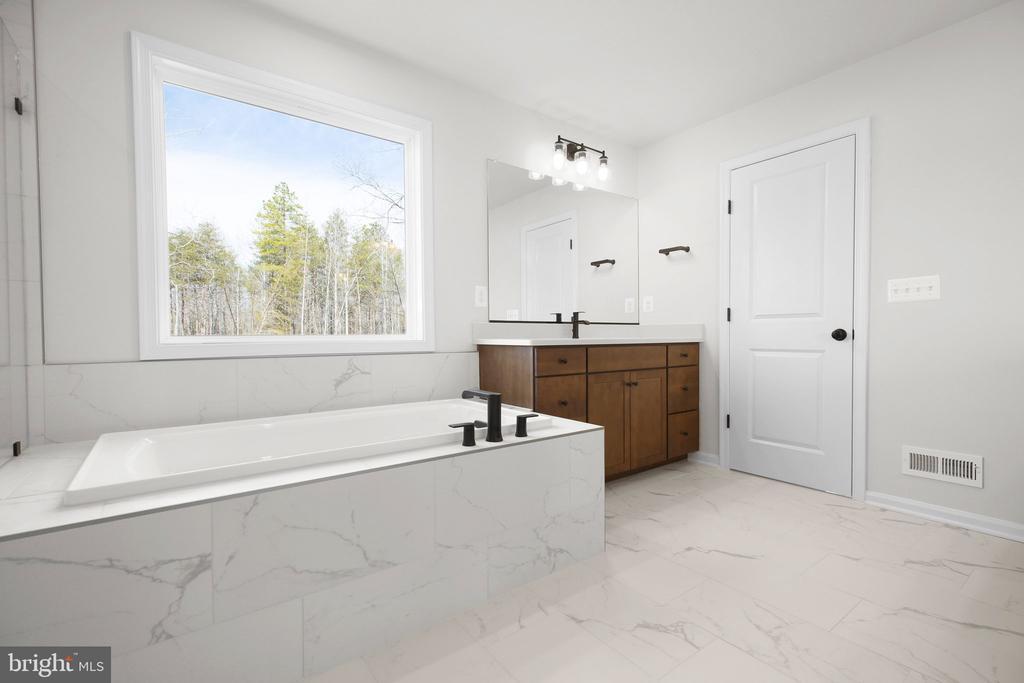 King George, Virginia, 22485, United States, 4 Bedrooms Bedrooms, ,3 BathroomsBathrooms,Residential,For Sale,2003454