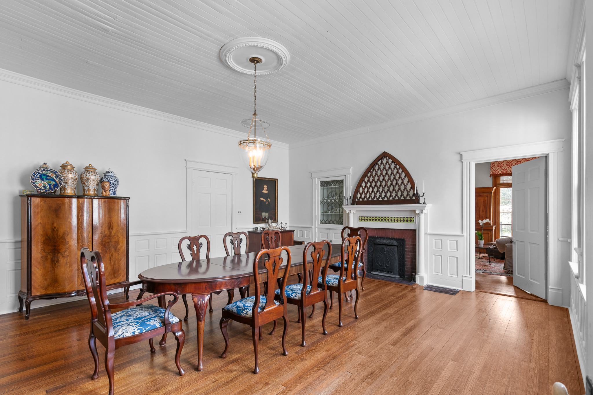  318 North Churton Street, Hillsborough, NC 27278 - 物件實景