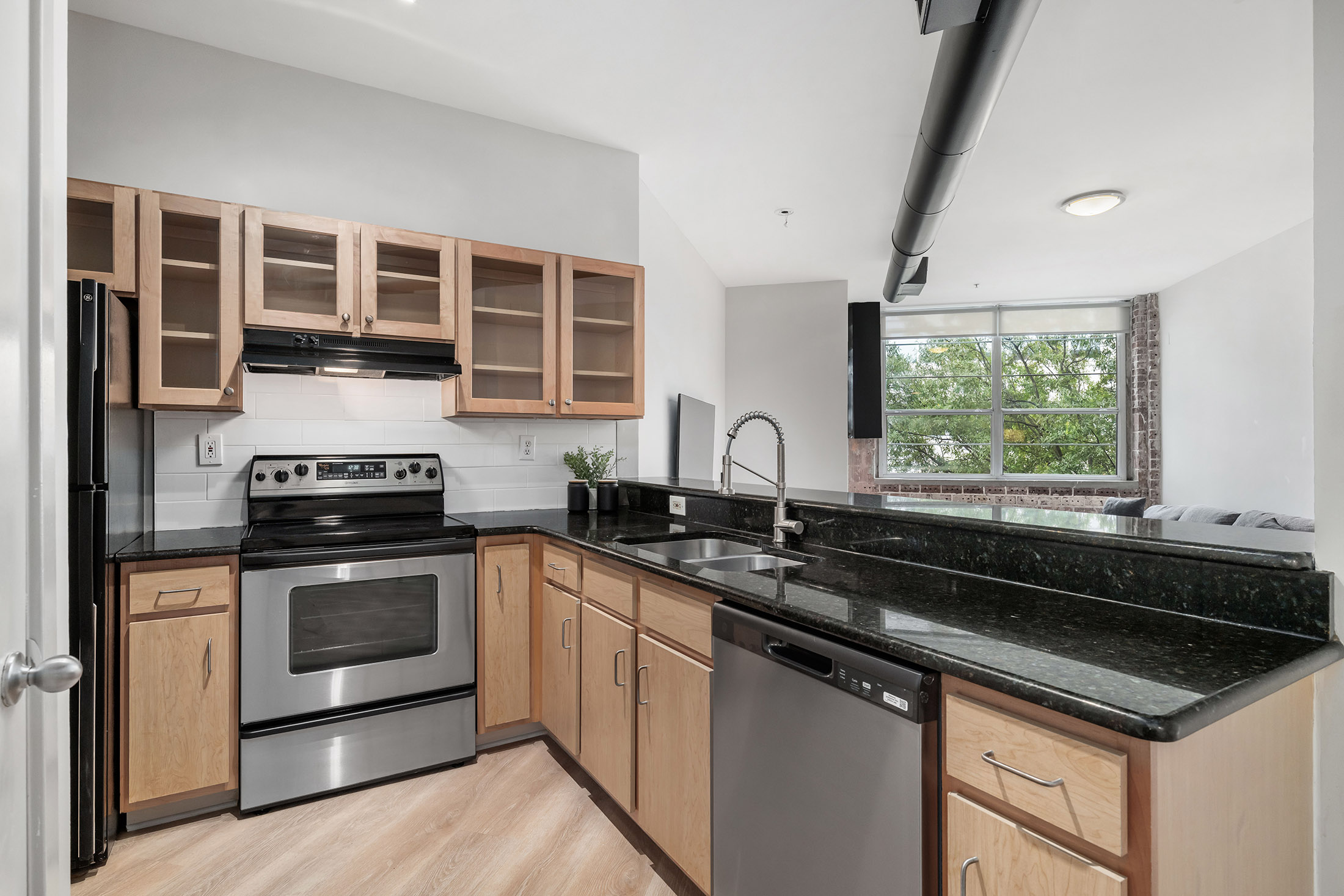  Spacious One-Bedroom Condo in the Heart of Midtown - 物件實景