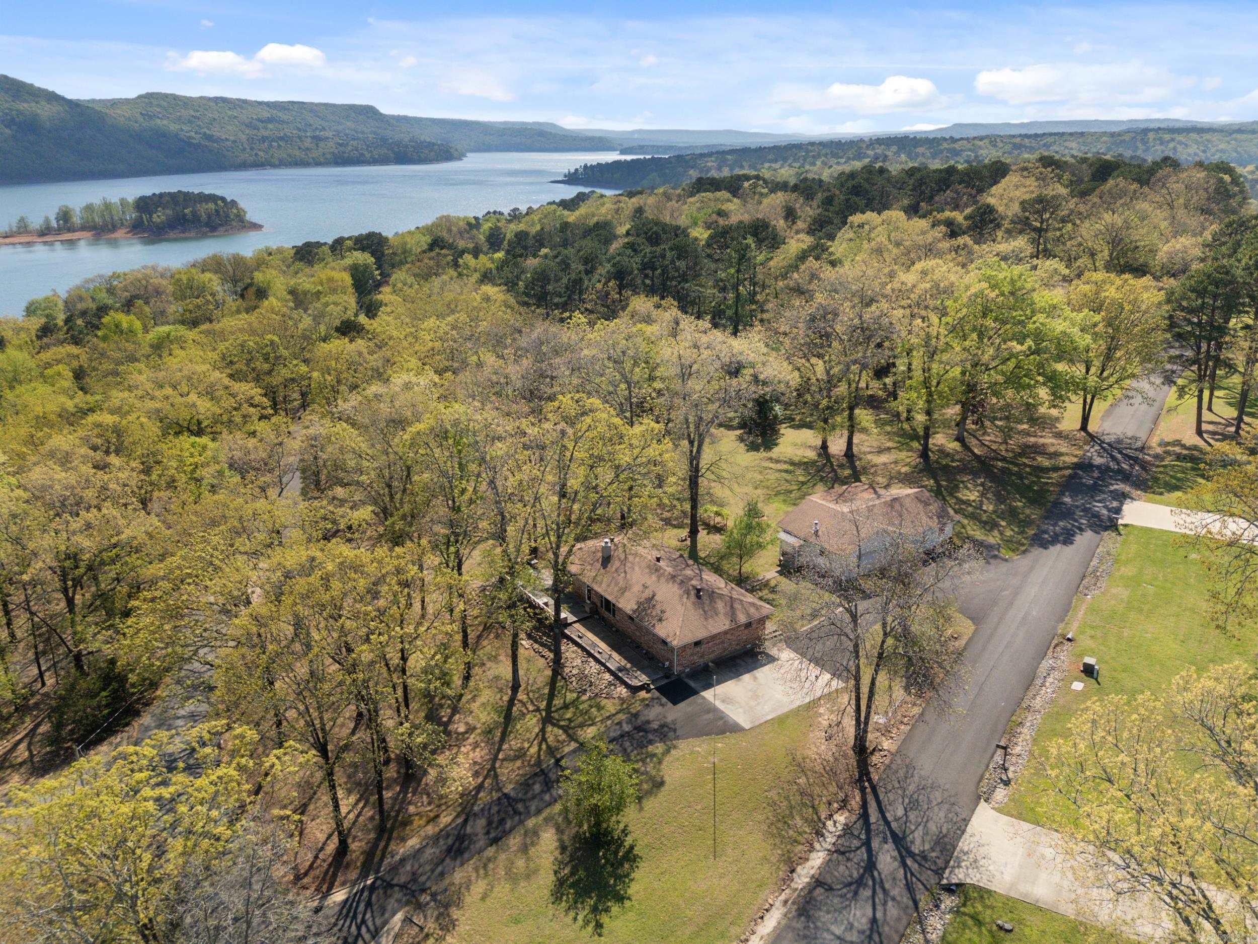 Shore Dr, Shirley, AR 72153
