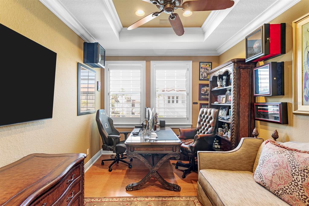 Tampa, Florida, 33616, United States, 4 Bedrooms Bedrooms, ,7 BathroomsBathrooms,Residential,For Sale,1993403