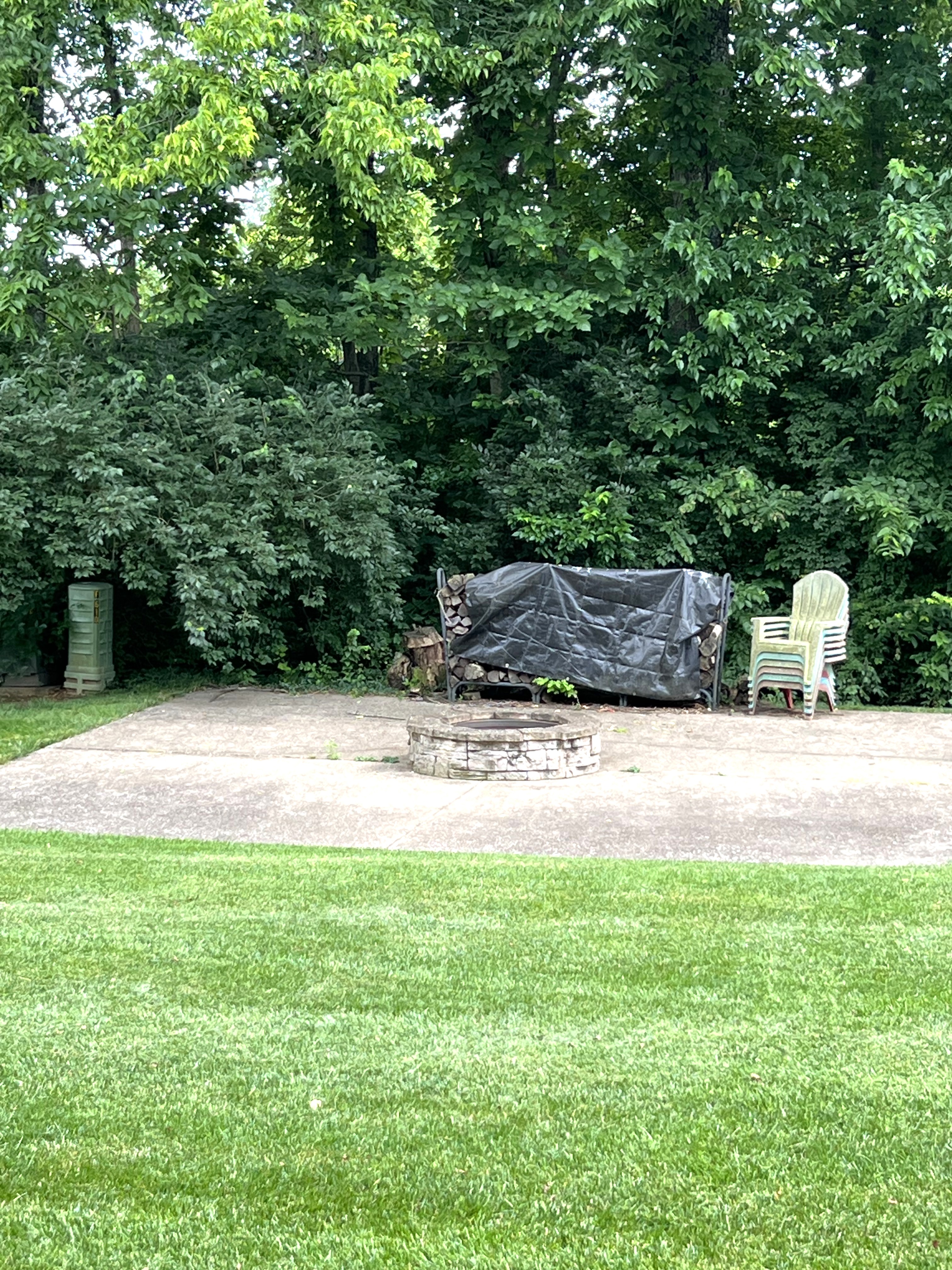 Frankfort, Kentucky, 40601, United States, 5 Bedrooms Bedrooms, ,4 BathroomsBathrooms,Residential,For Sale,1983551