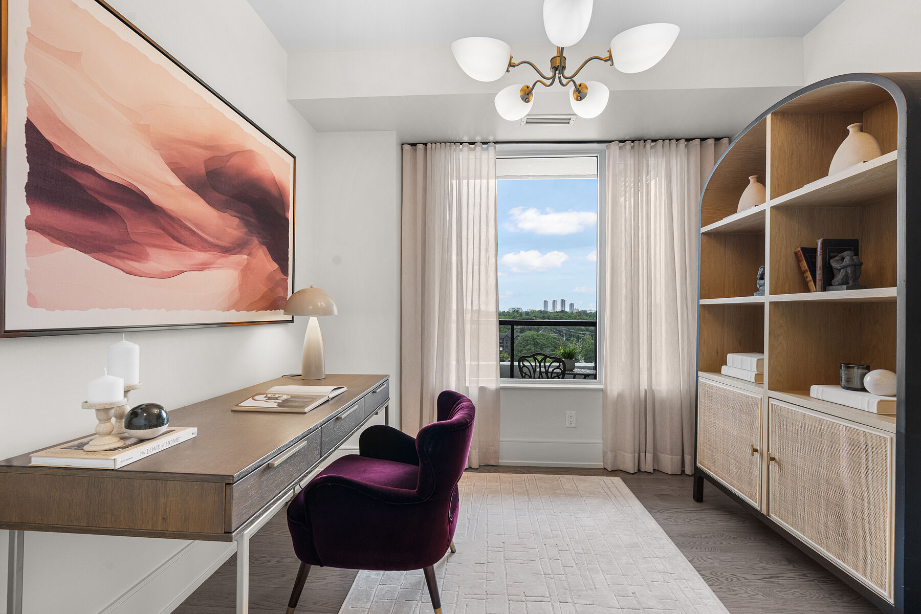  Refined Edenbridge Living - 物件實景
