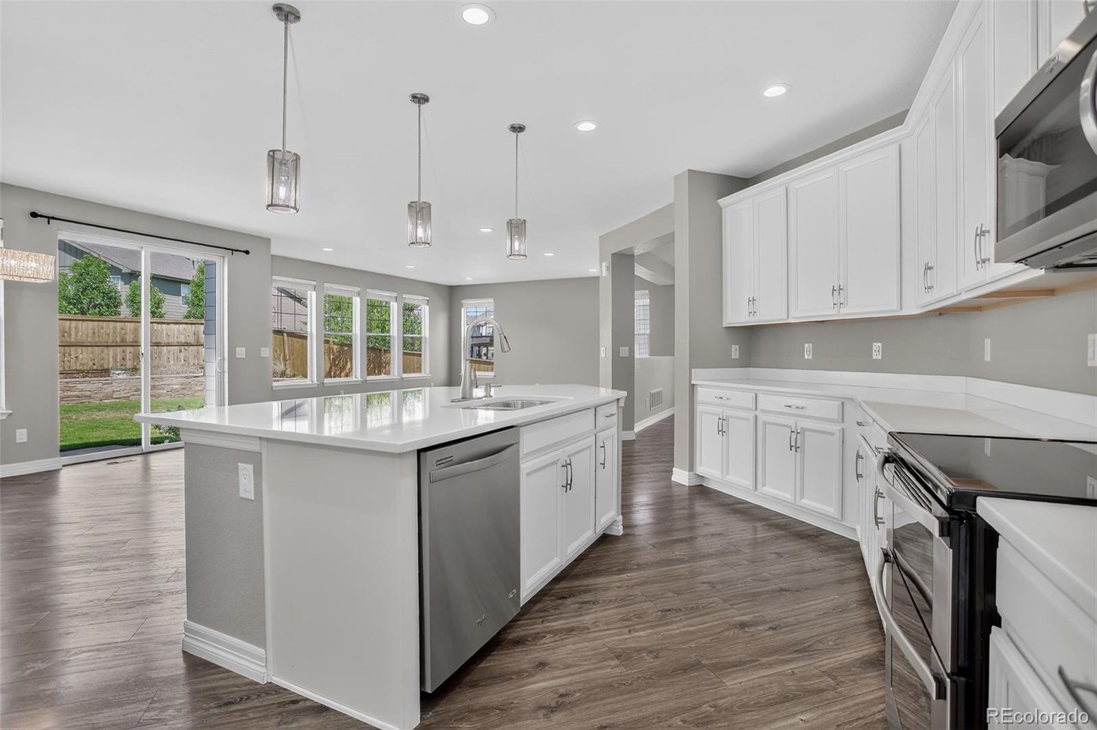 Thornton, Colorado, 80602, United States, 5 Bedrooms Bedrooms, ,3 BathroomsBathrooms,Residential,For Sale,1988172