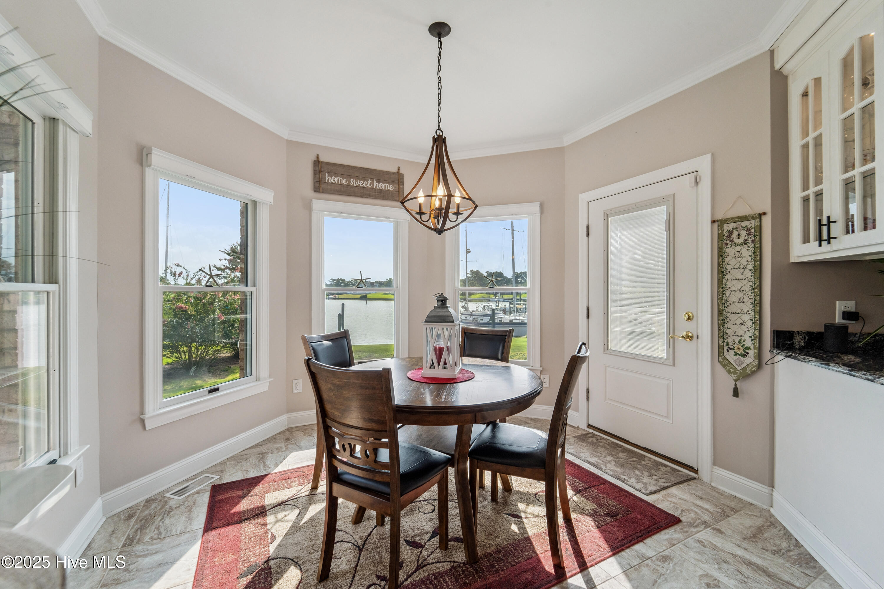New Bern, North Carolina, 28560, United States, 4 Bedrooms Bedrooms, ,3 BathroomsBathrooms,Residential,For Sale,1907556