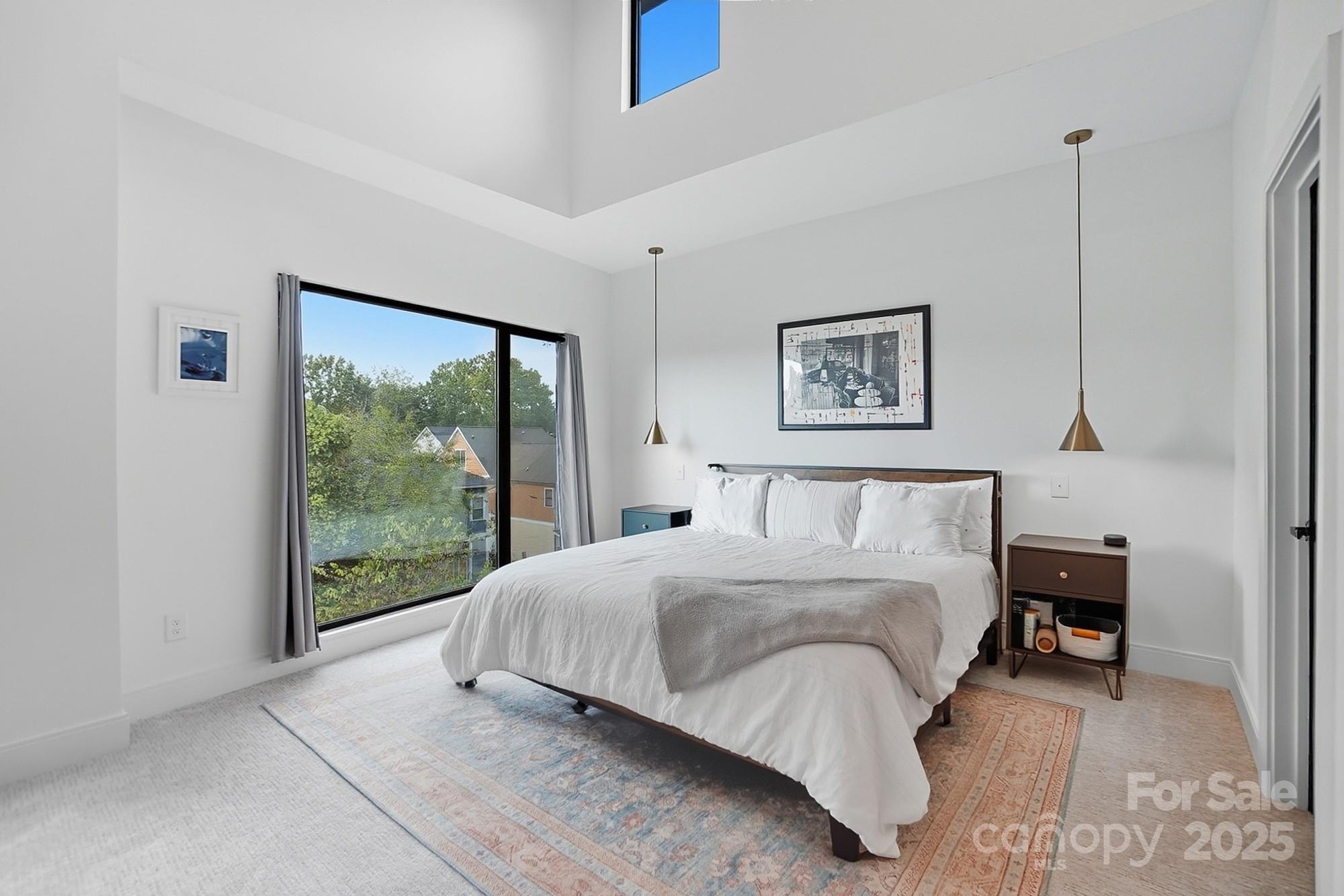 Charlotte, North Carolina, 28205, United States, 2 Bedrooms Bedrooms, ,3 BathroomsBathrooms,Residential,For Sale,1956240