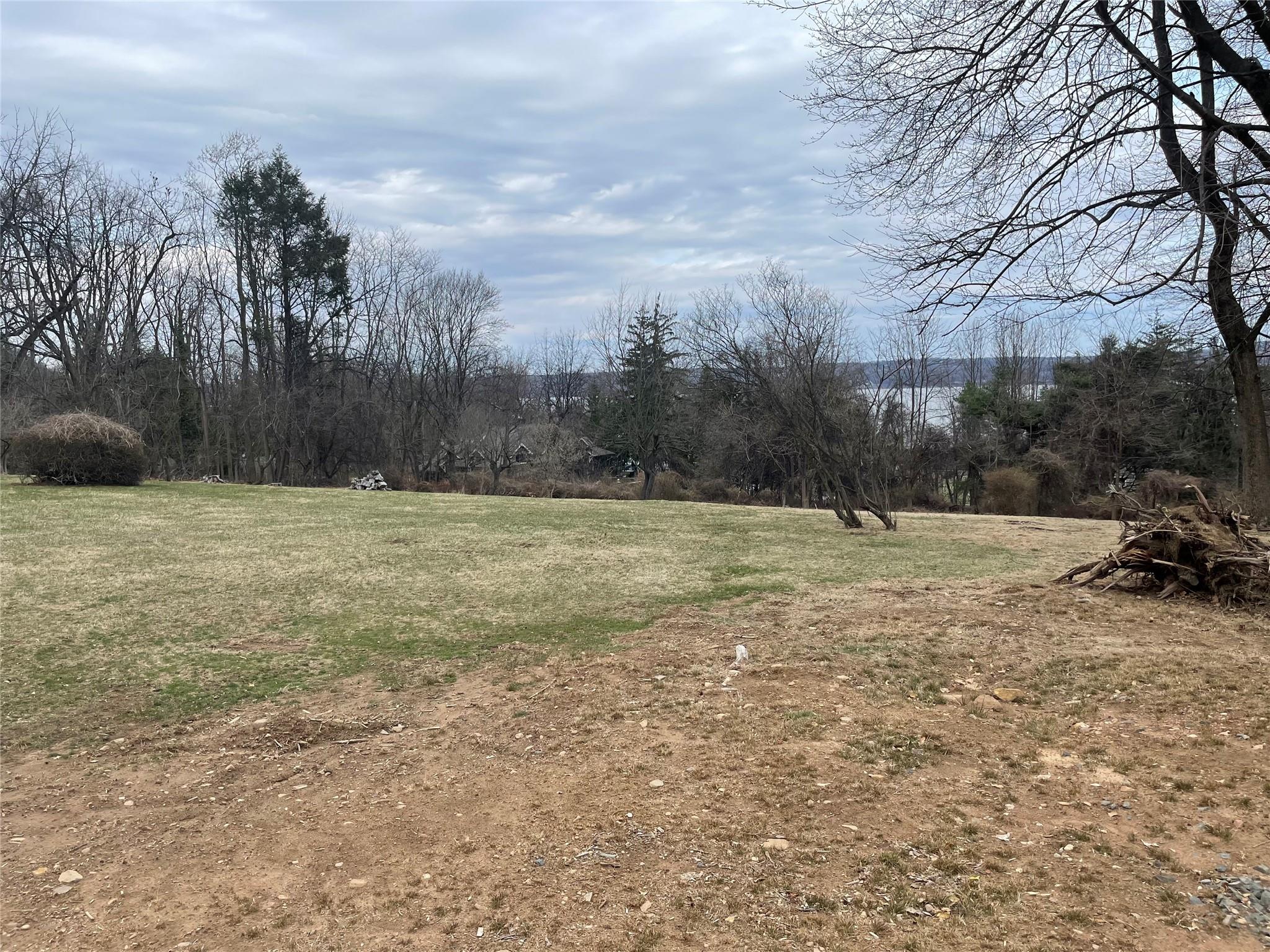 Nyack, New York, 10960, United States, 4 Bedrooms Bedrooms, ,5 BathroomsBathrooms,Residential,For Sale,1976338