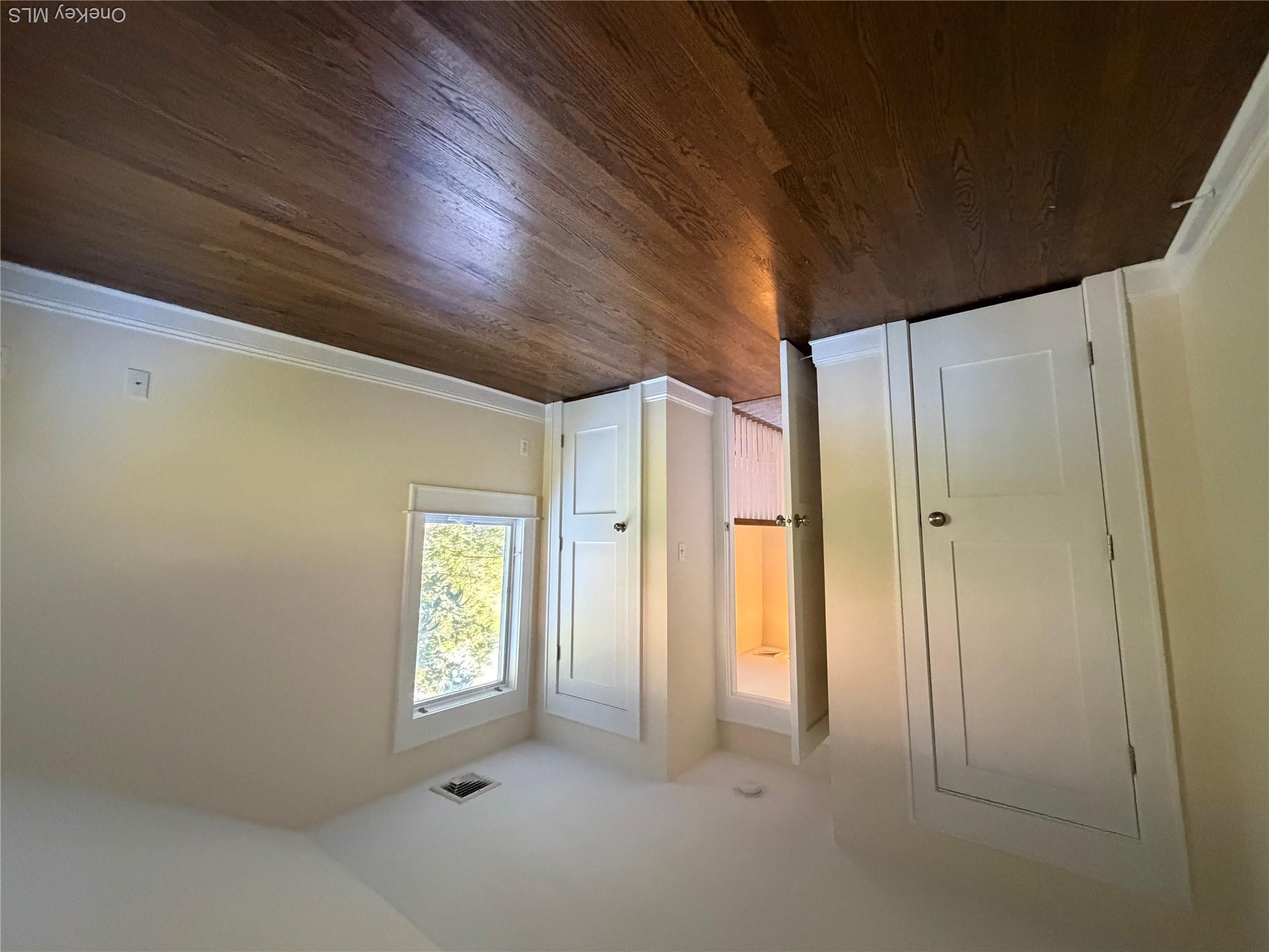  68 School Street, Oyster Bay, NY, 11771 - 物件實景