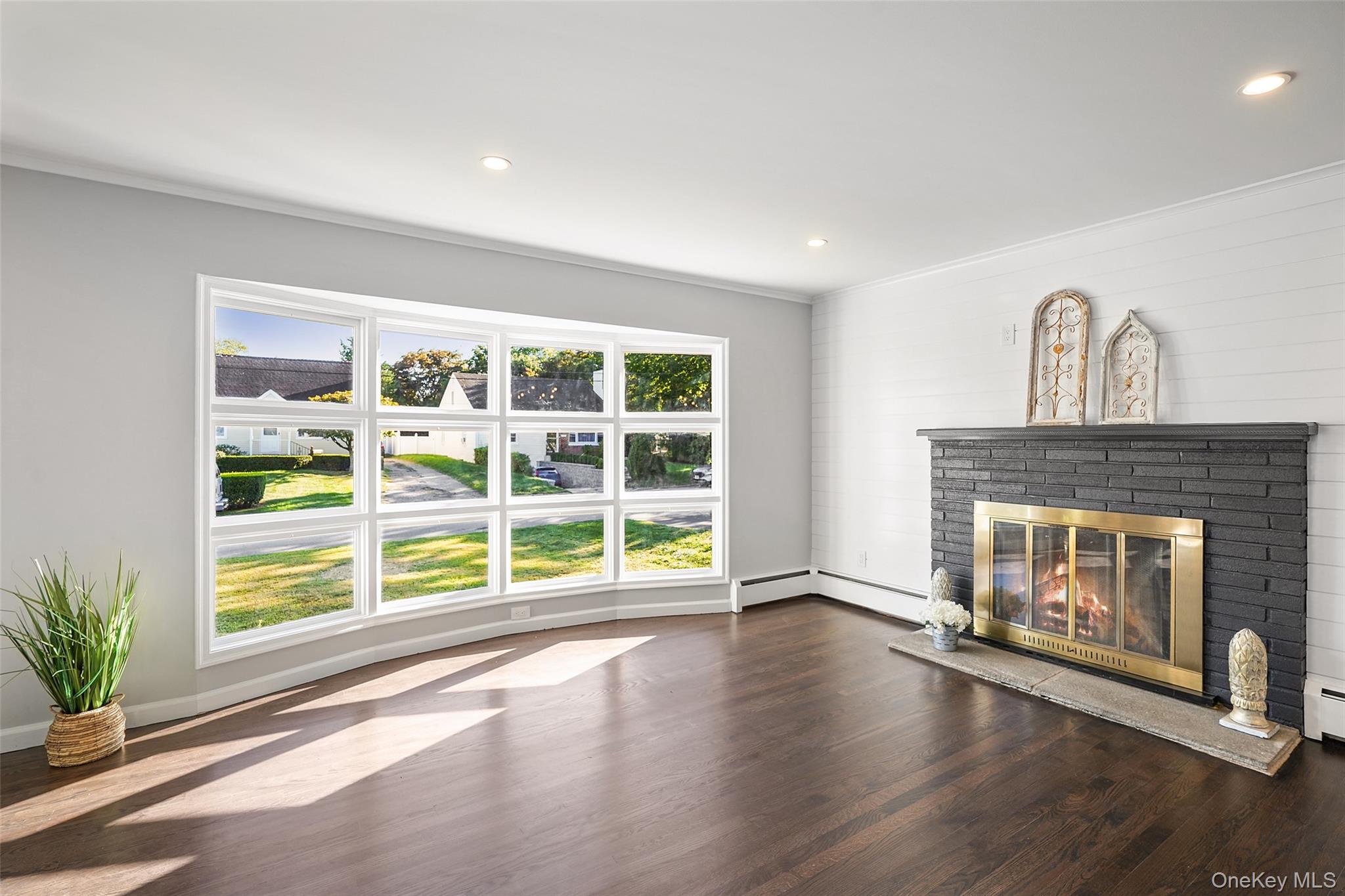 Mount Kisco, New York, 10549, United States, 3 Bedrooms Bedrooms, ,2 BathroomsBathrooms,Residential,For Sale,1942302
