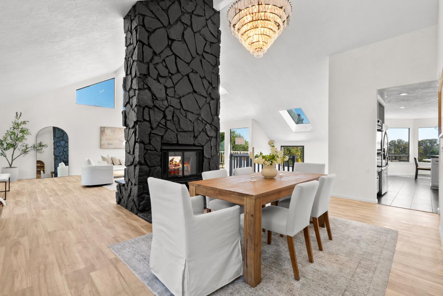 Aptos, California, 95003, United States, 5 Bedrooms Bedrooms, ,3 BathroomsBathrooms,Residential,For Sale,1895468