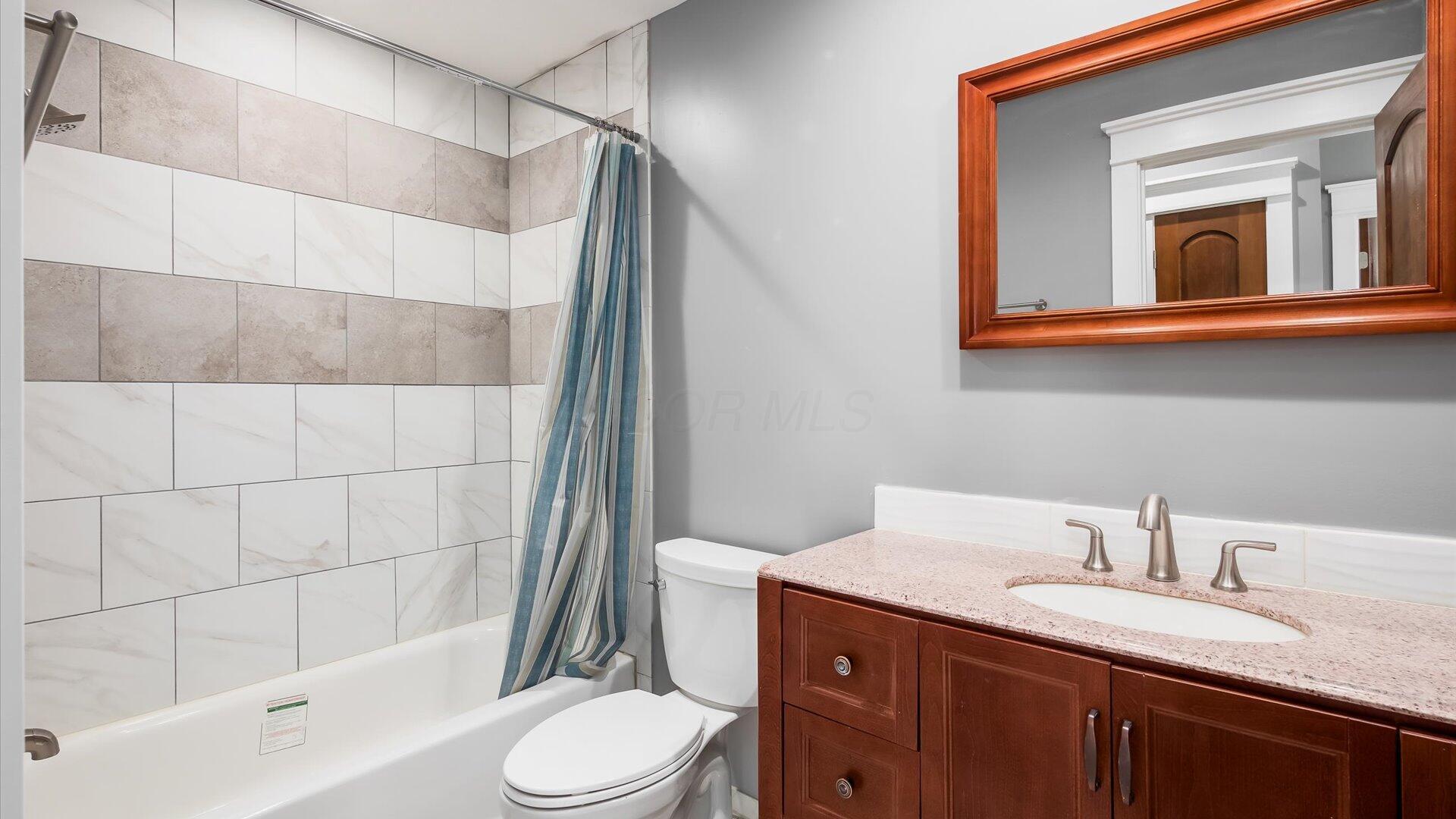 Mount Vernon, Ohio, 43050, United States, 4 Bedrooms Bedrooms, ,3 BathroomsBathrooms,Residential,For Sale,1977860