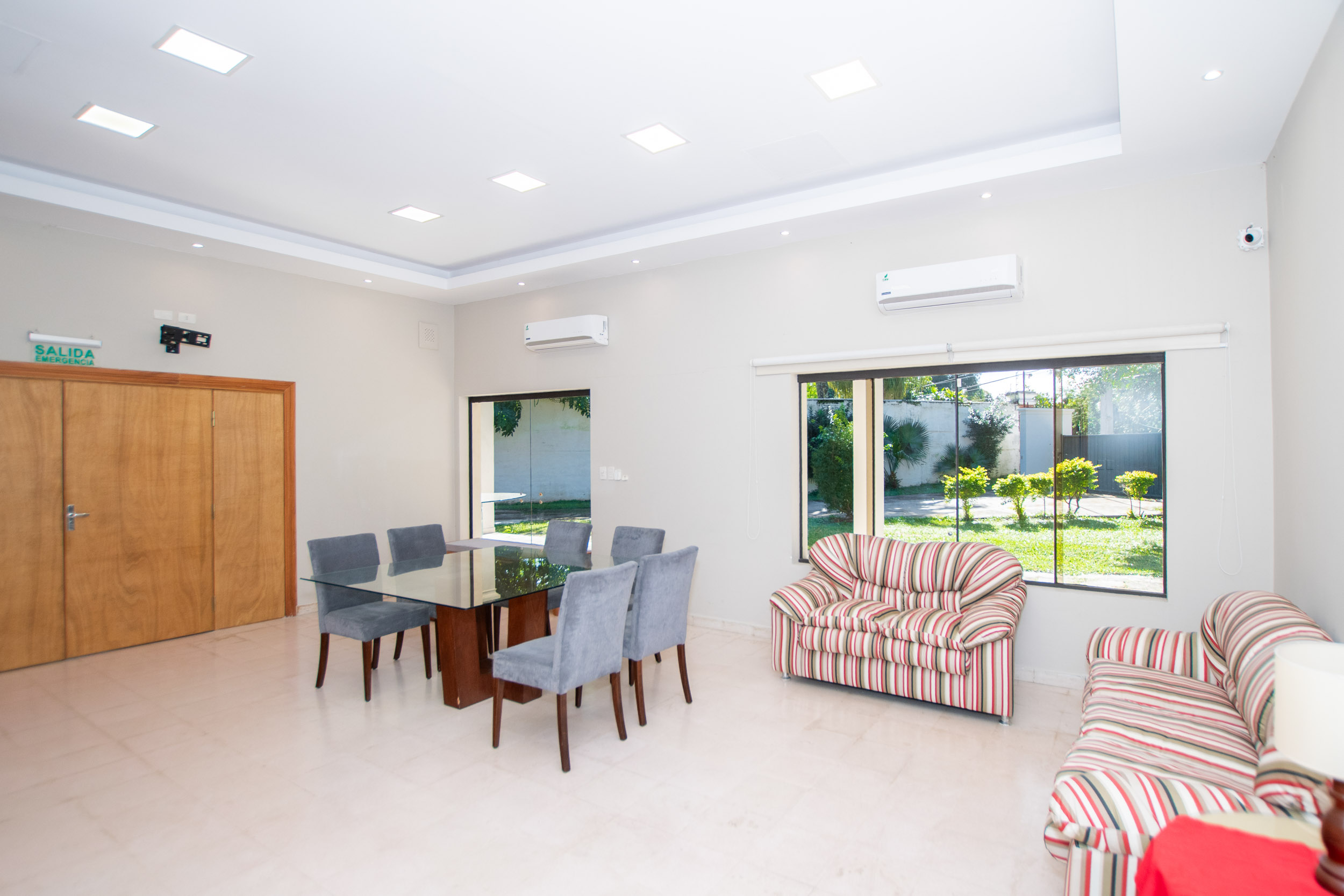  Exclusive Riverfront Residence in Ita Enramada - 物件實景