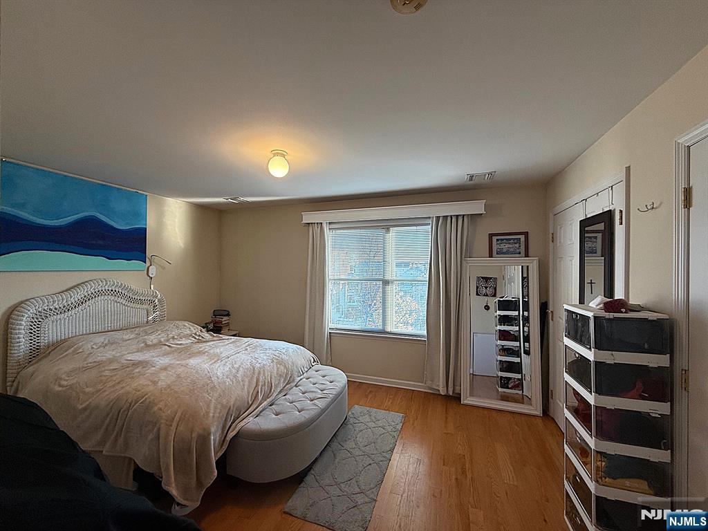 Harrison, New Jersey, 07029, United States, 5 Bedrooms Bedrooms, ,5 BathroomsBathrooms,Residential,For Sale,1985698