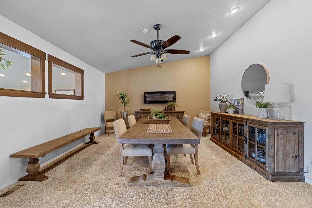 McCall, Idaho, 83638, United States, 4 Bedrooms Bedrooms, ,2 BathroomsBathrooms,Residential,For Sale,1828717