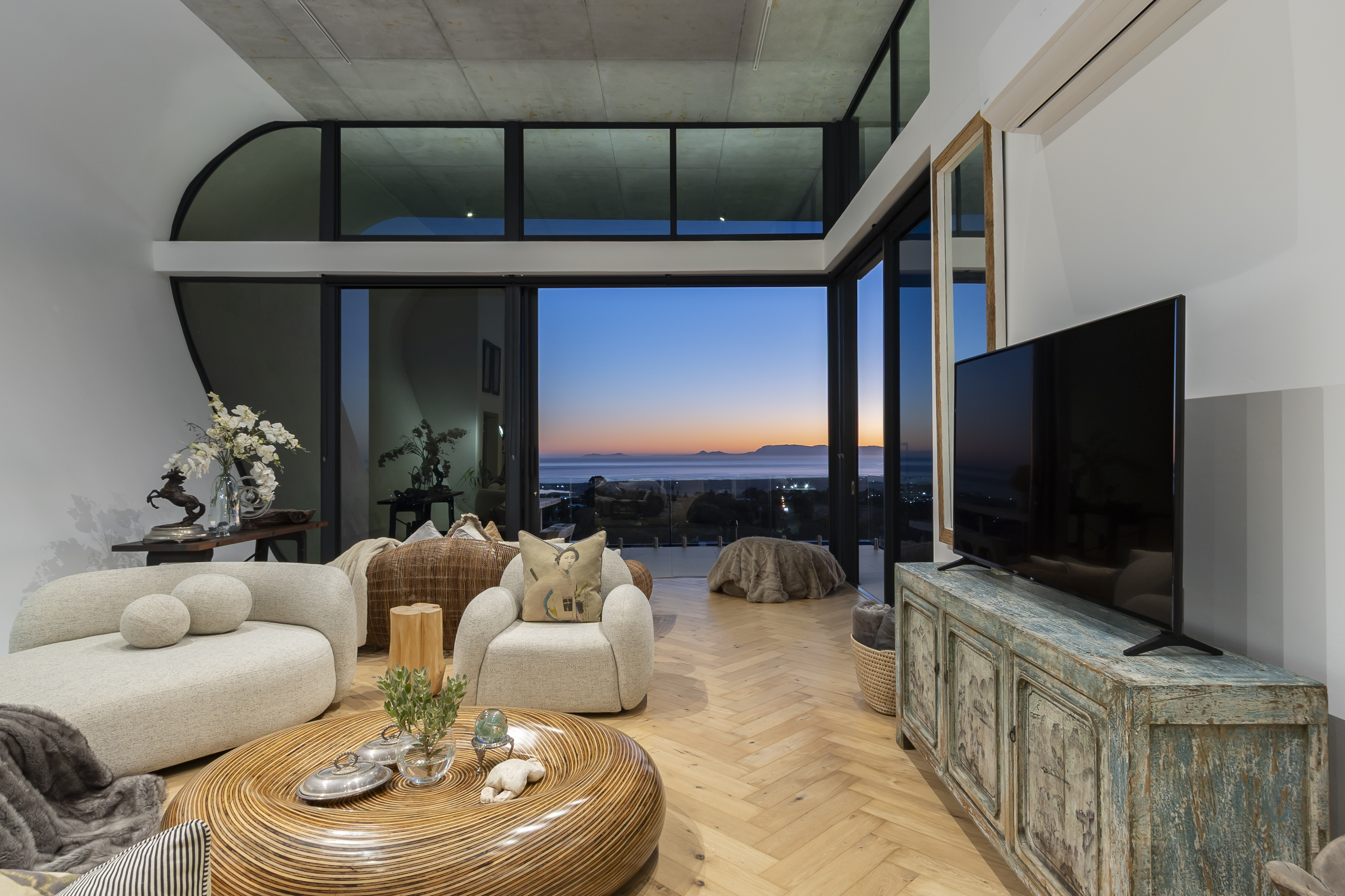  7 Lauren Close, Spanish Farm - 物件實景