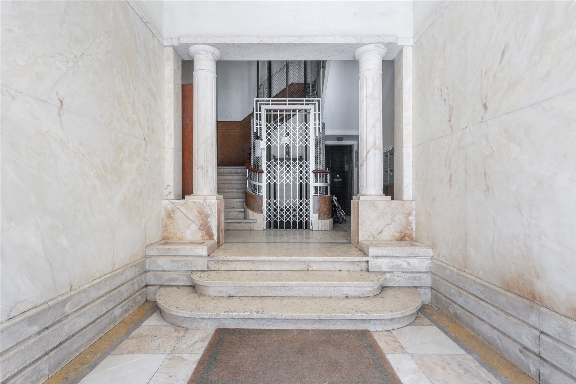  Flat, 2 bedrooms, for Sale - 物件實景