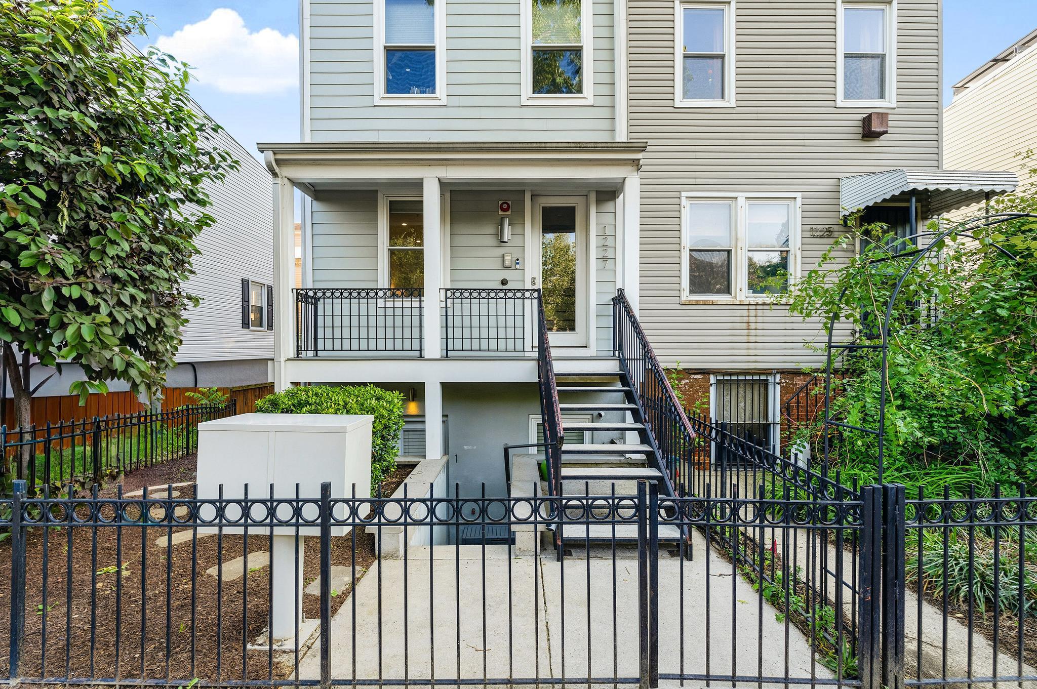  1227 Morse Street NE, Washington, DC, 20002 - 物件實景