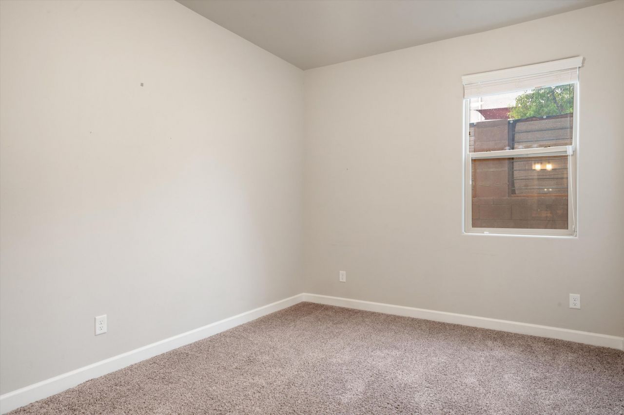 Rio Rancho, New Mexico, 87124, United States, 4 Bedrooms Bedrooms, ,4 BathroomsBathrooms,Residential,For Sale,1919636