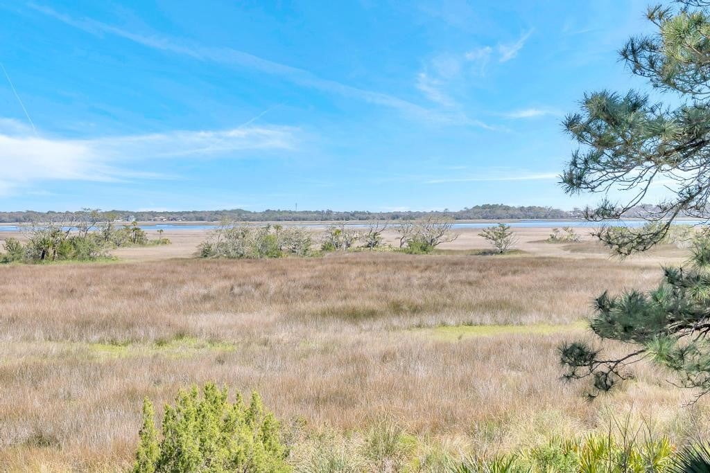 Fernandina Beach, Florida, 32024, United States, 3 Bedrooms Bedrooms, ,2 BathroomsBathrooms,Residential,For Sale,1847089