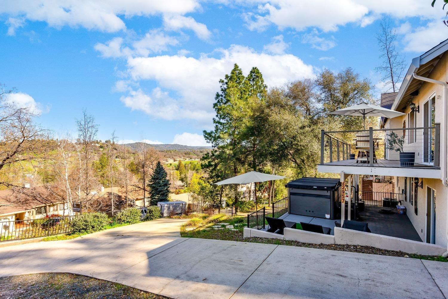 Auburn, California, 95602, United States, 4 Bedrooms Bedrooms, ,3 BathroomsBathrooms,Residential,For Sale,2015913