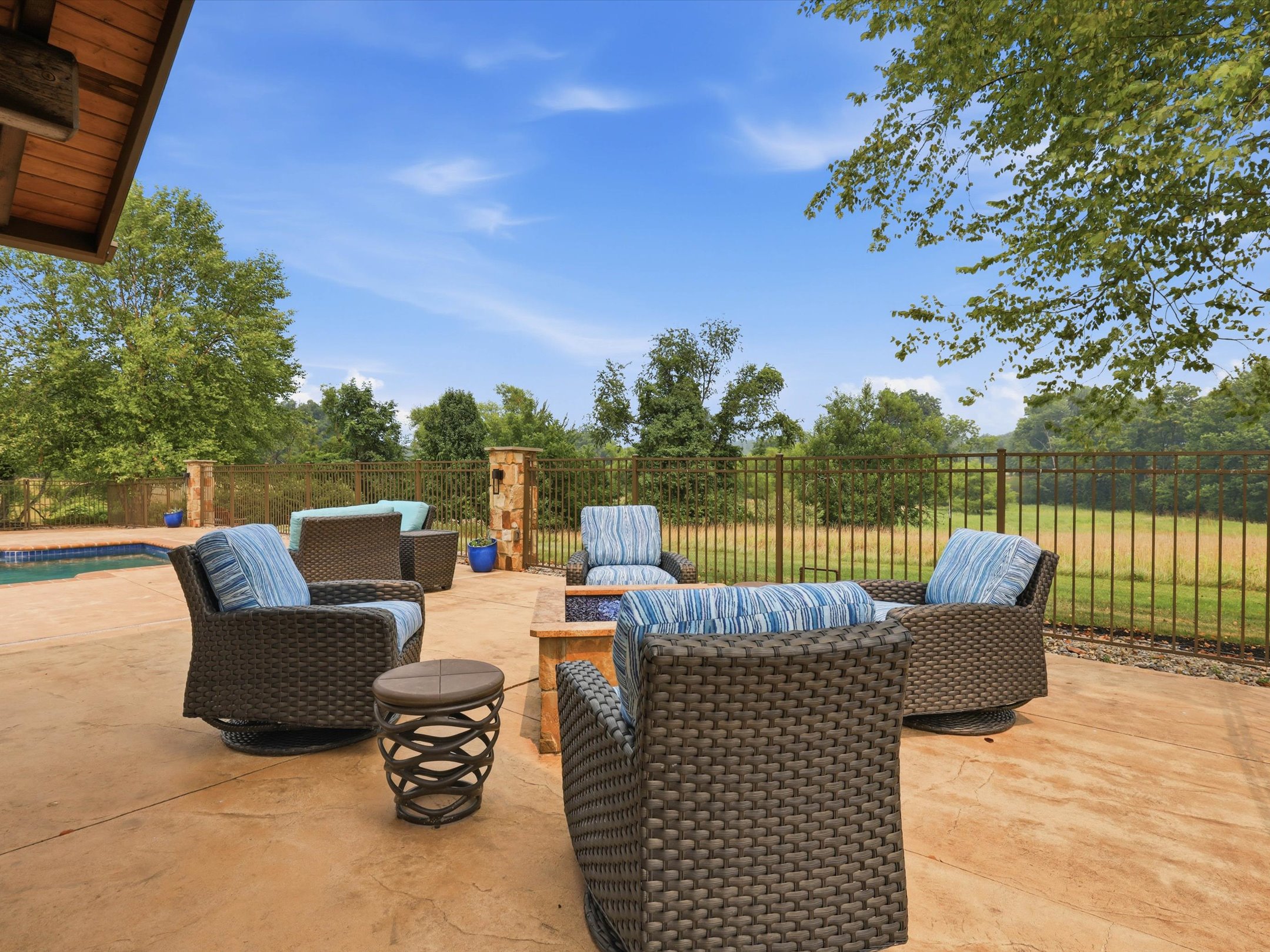  1885 Greenbriar Rd, York, PA 17404 - 物件實景